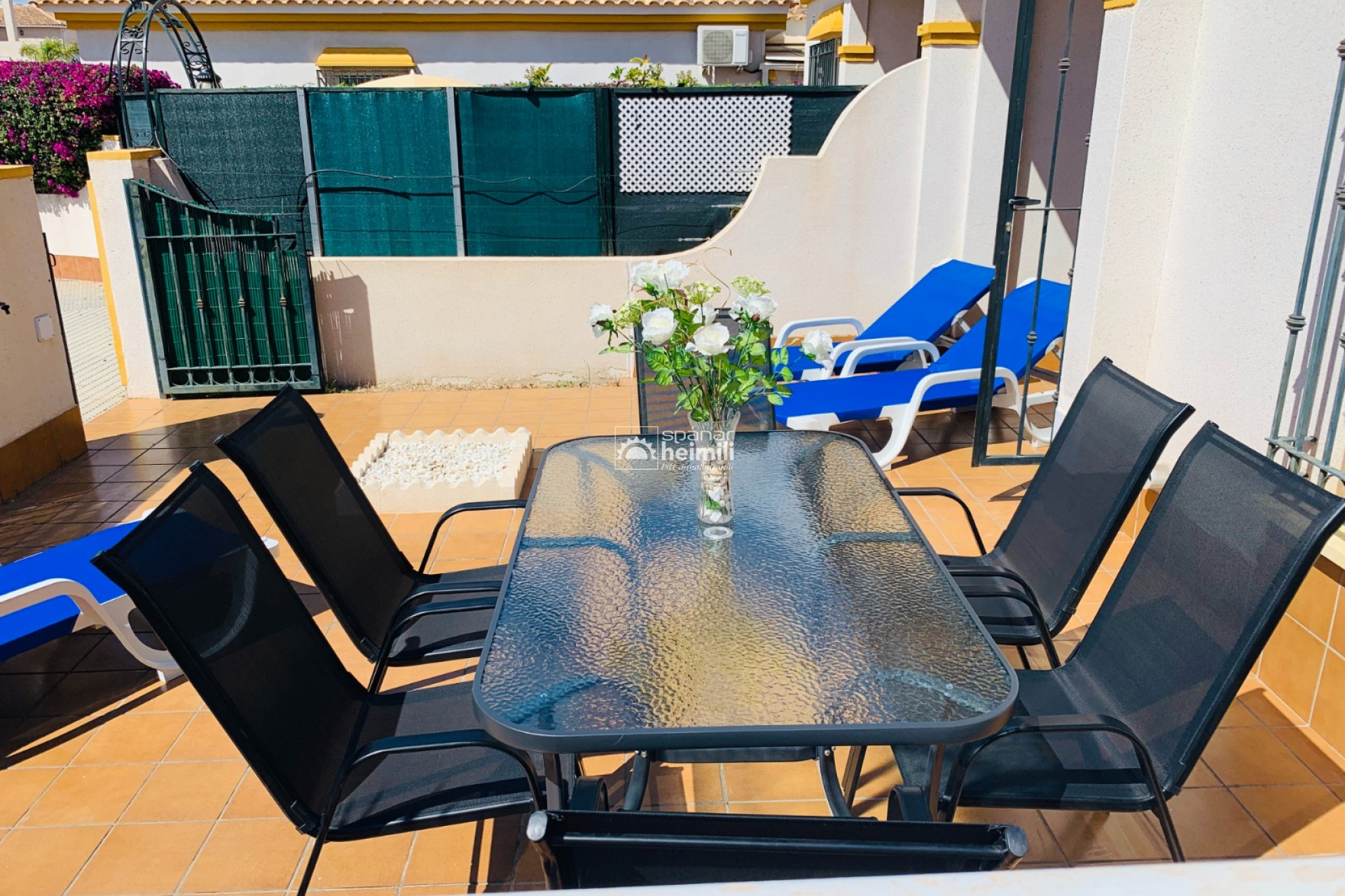 Revente - Mitoyenne -
Cabo Roig