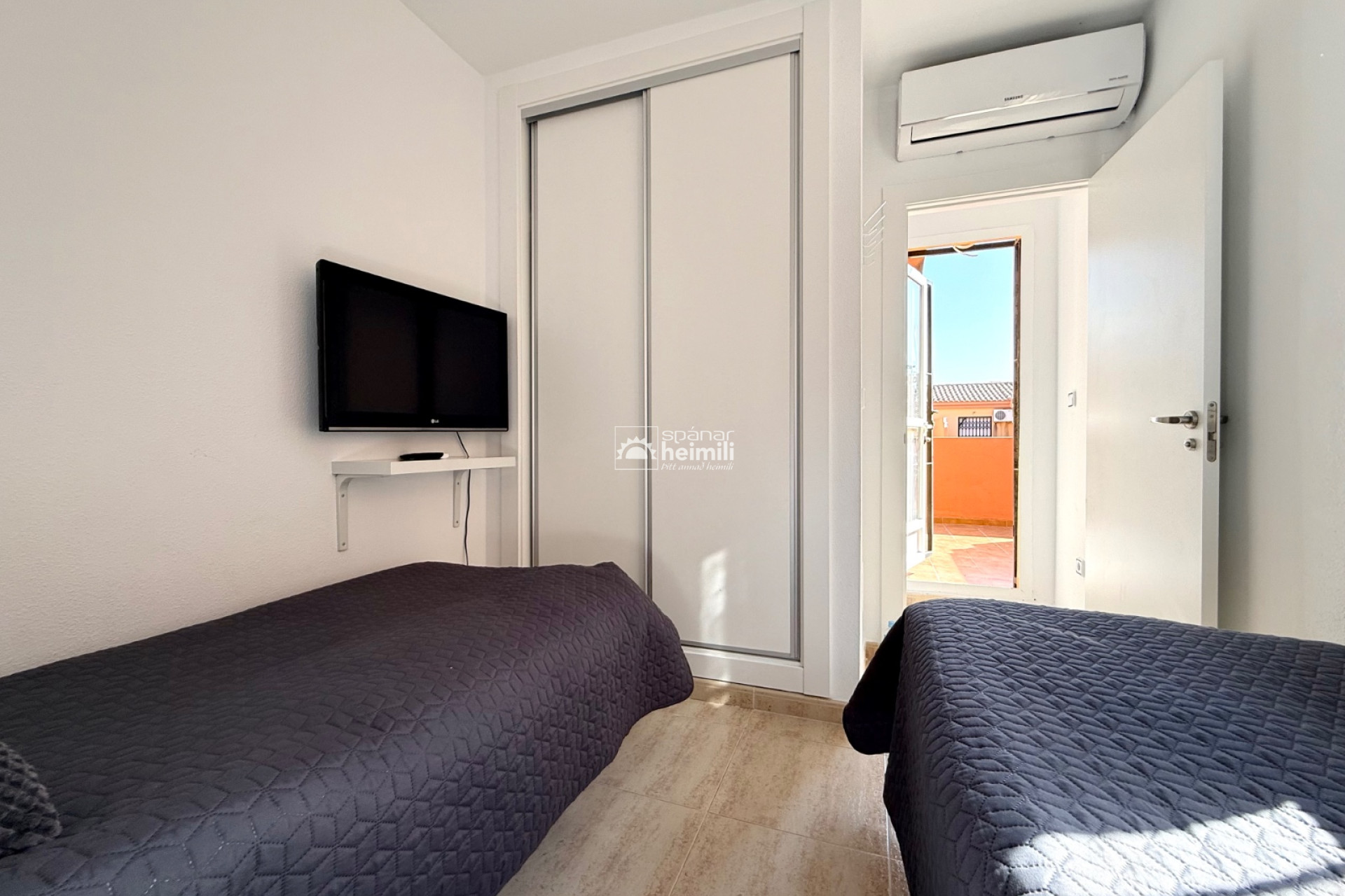 Revente - Mitoyenne -
Cabo Roig