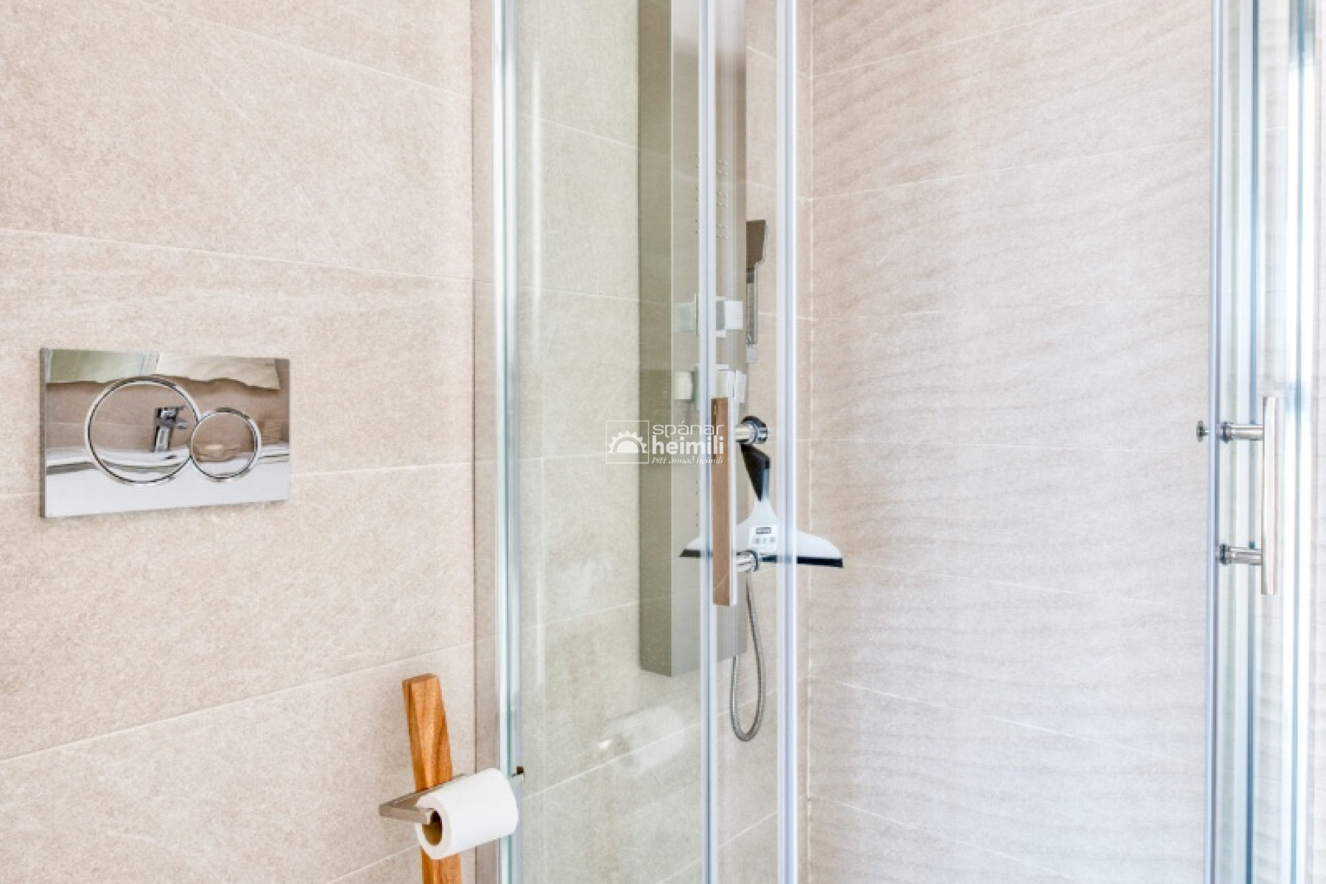 Revente - Mitoyenne -
Los Altos/Los Balcones