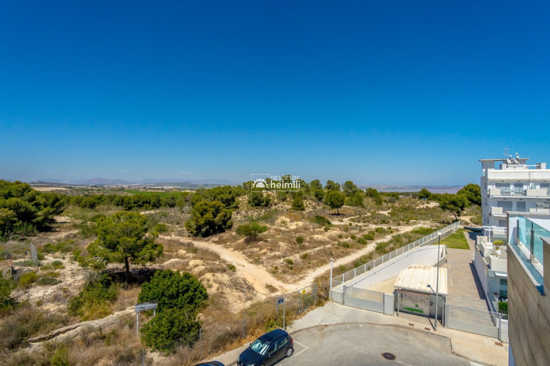 Revente - Mitoyenne -
Villamartin