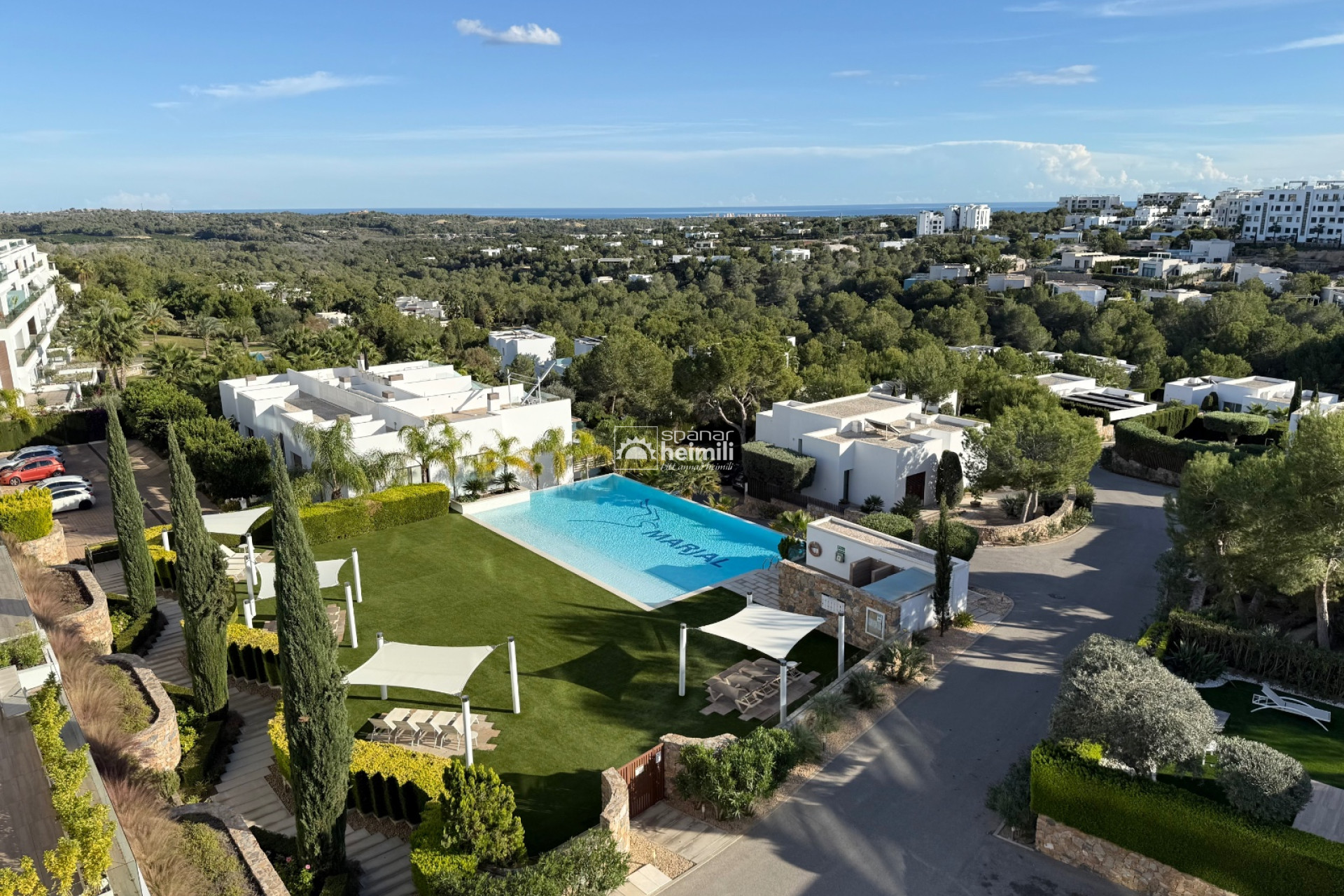 Revente - Penthouse -
Las Colinas