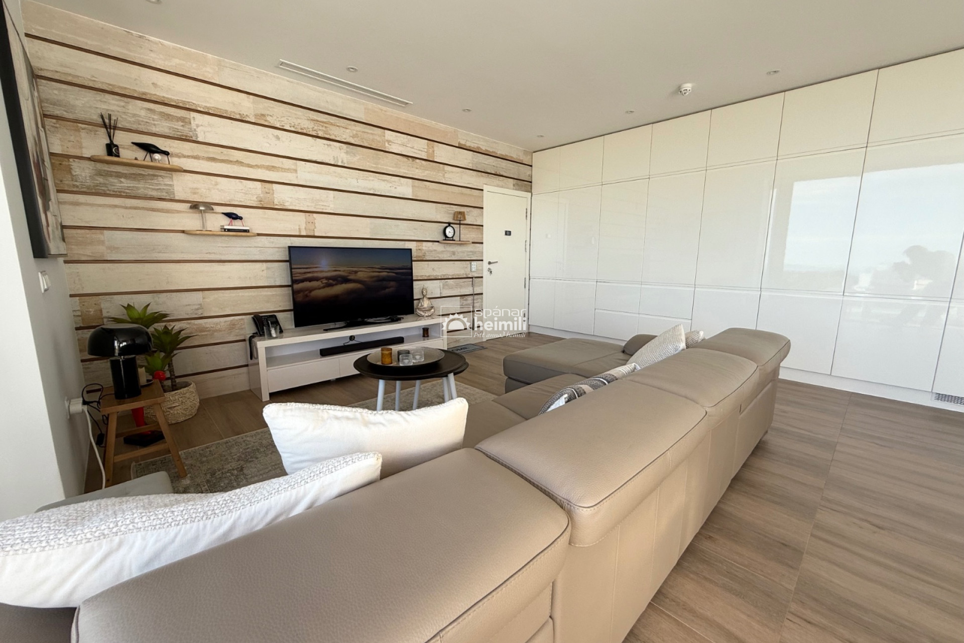 Revente - Penthouse -
Las Colinas