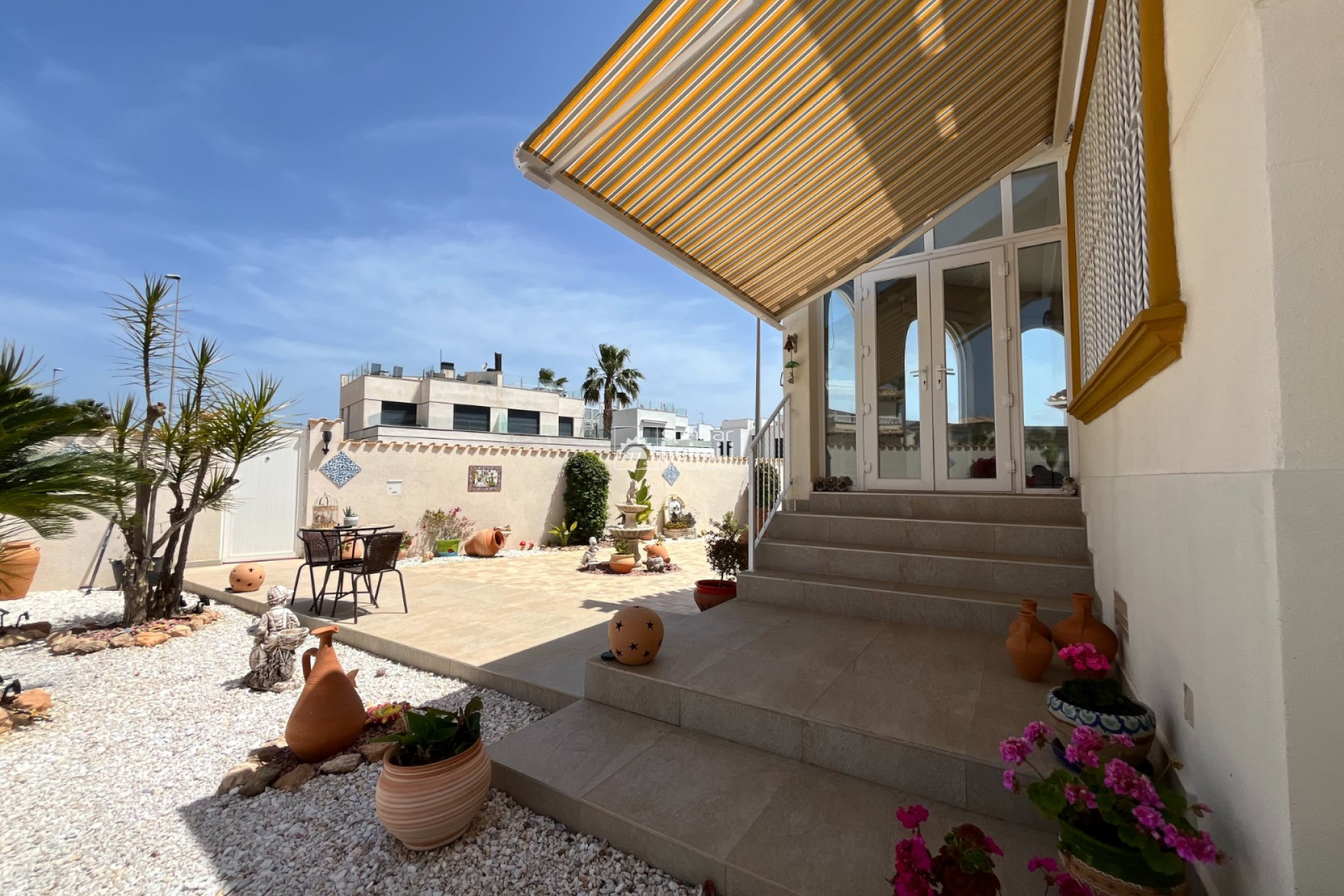 Revente - Villa -
Cabo Roig
