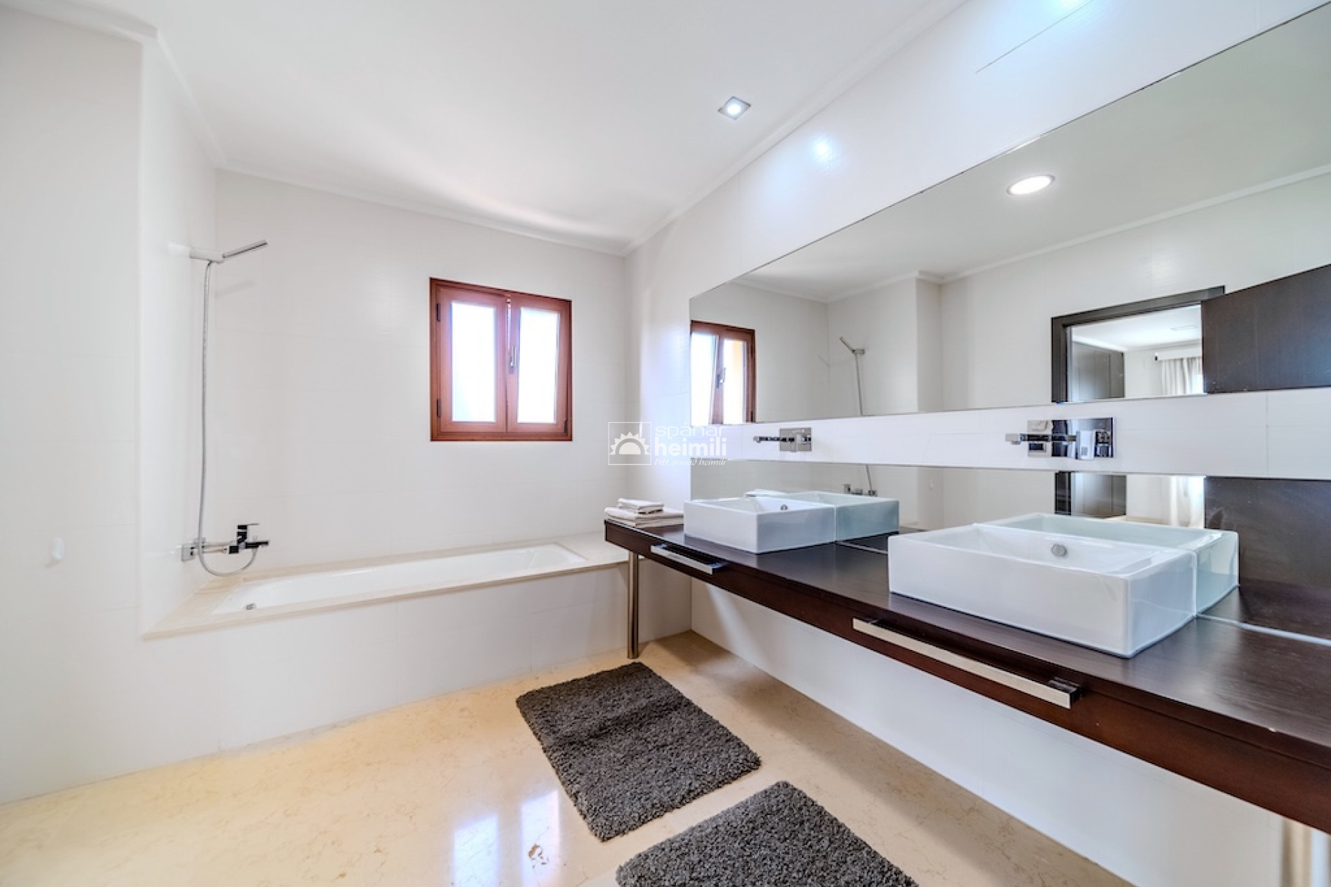 Revente - Villa -
Cabo Roig