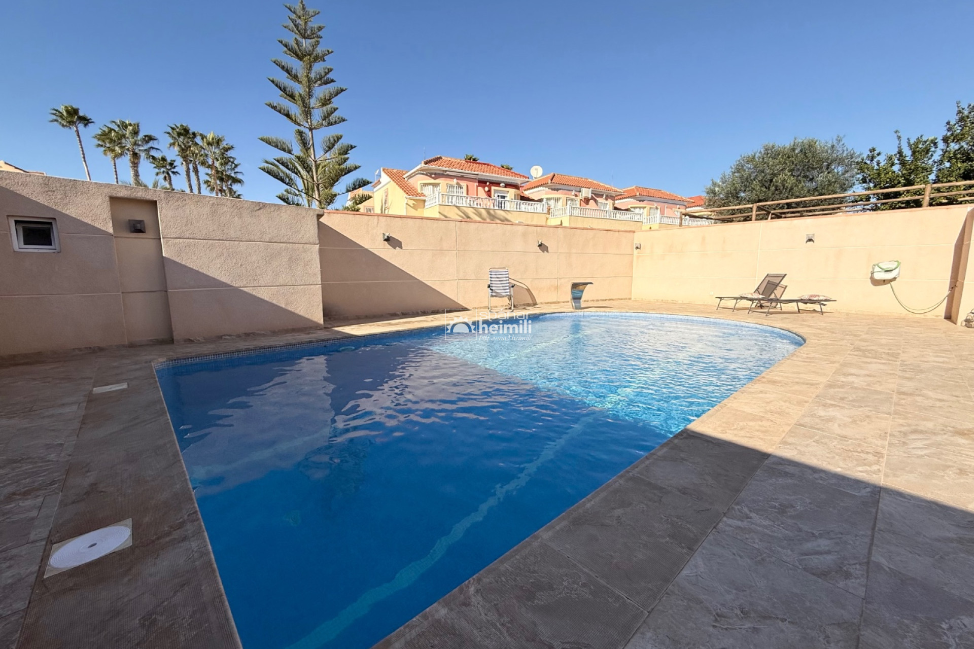 Revente - Villa -
Cabo Roig