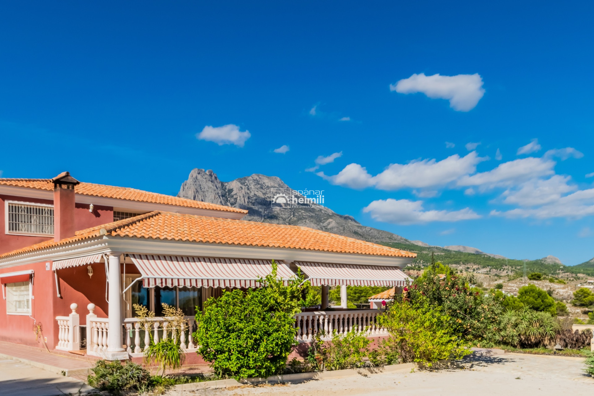 Revente - Villa -
Finestrat