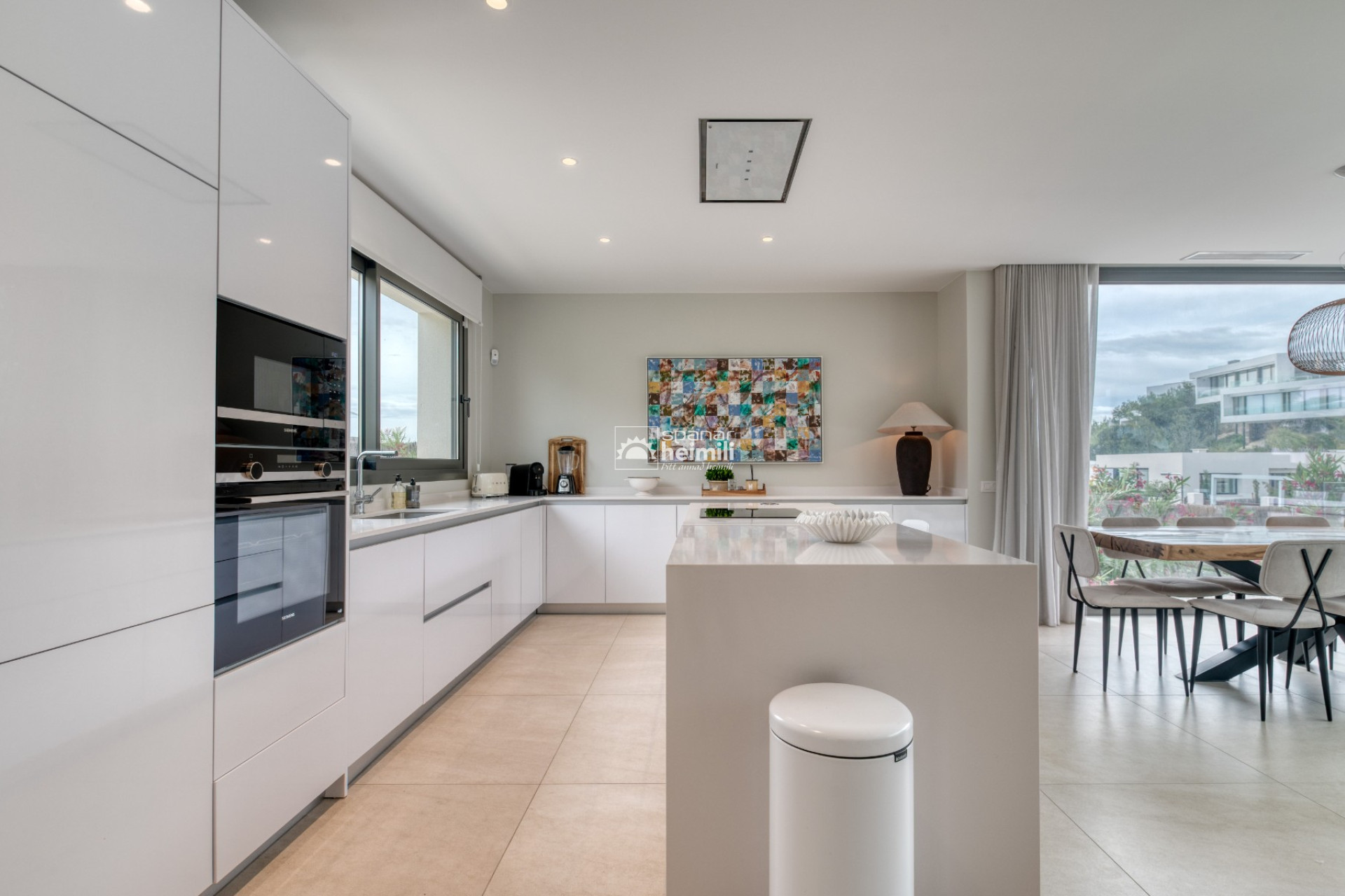 Revente - Villa -
Las Colinas