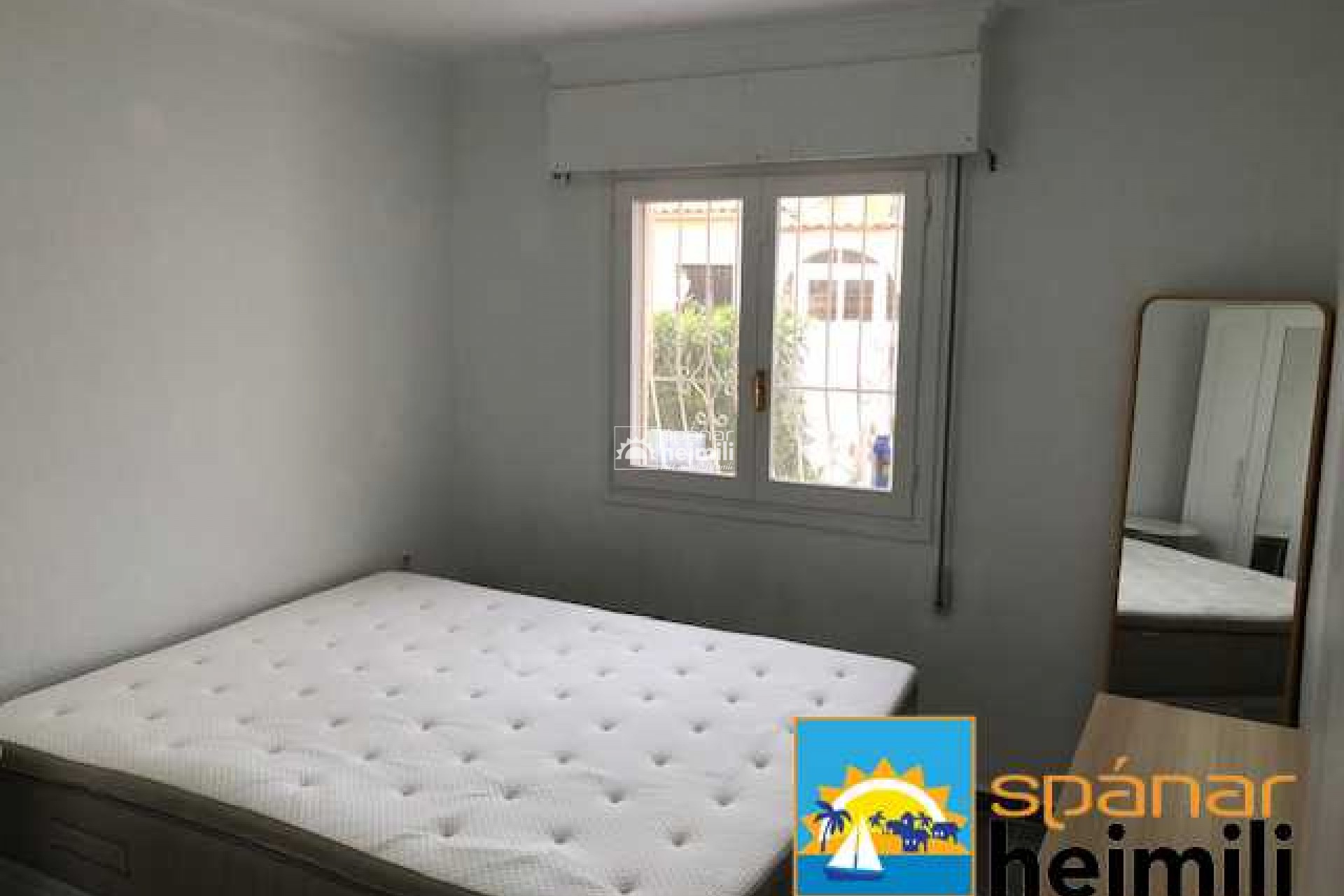 Revente - Villa -
Punta Prima