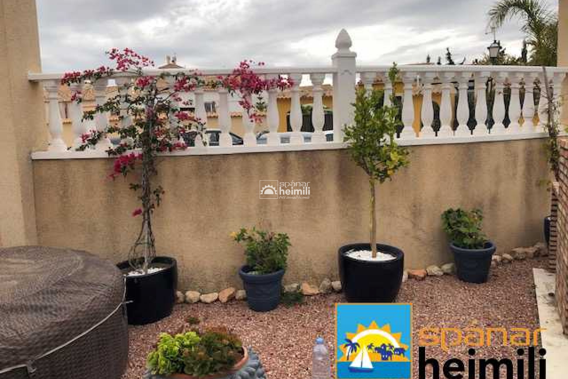 Revente - Villa -
Punta Prima