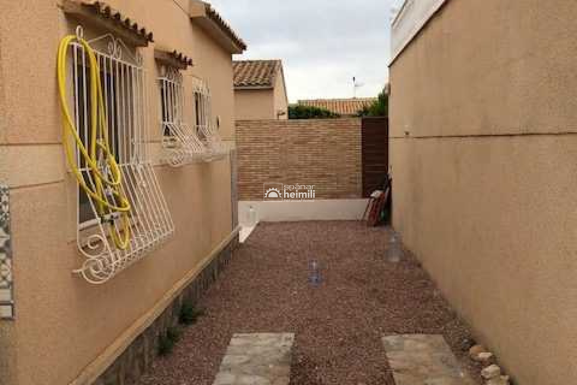 Revente - Villa -
Punta Prima