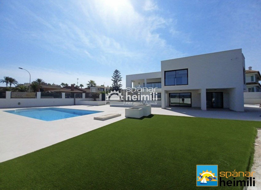 Revente - Villa -
Torrevieja