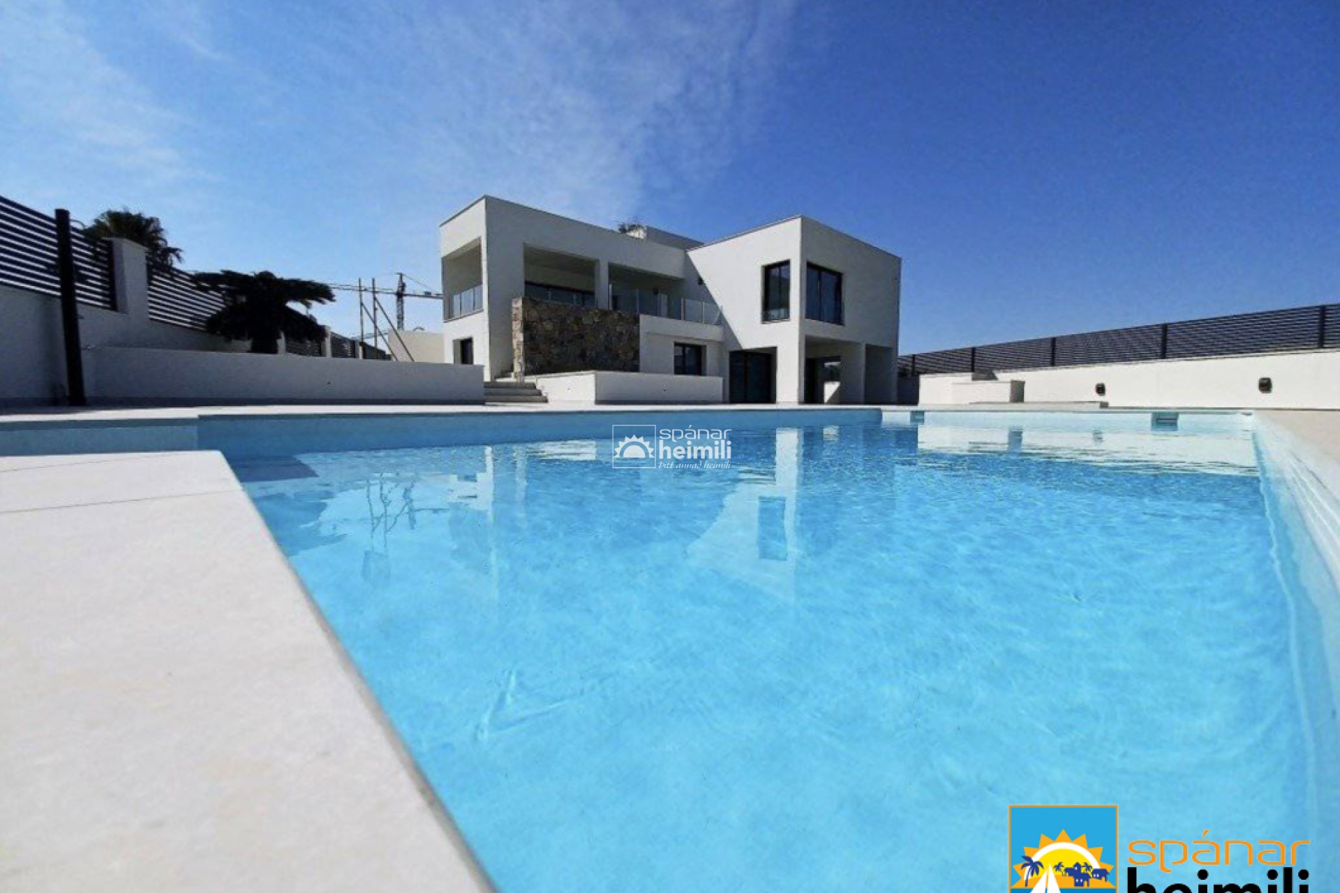 Revente - Villa -
Torrevieja