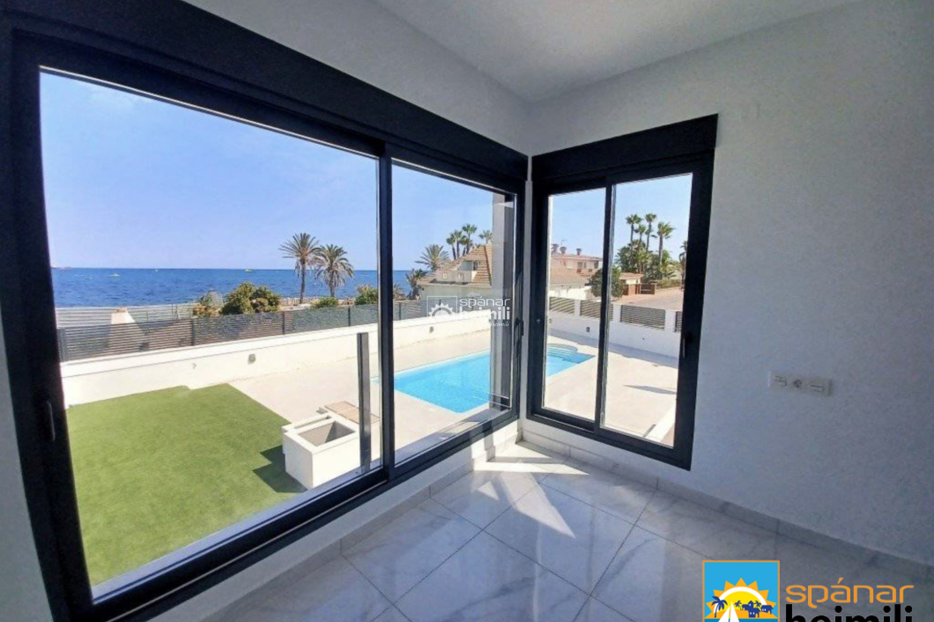 Revente - Villa -
Torrevieja