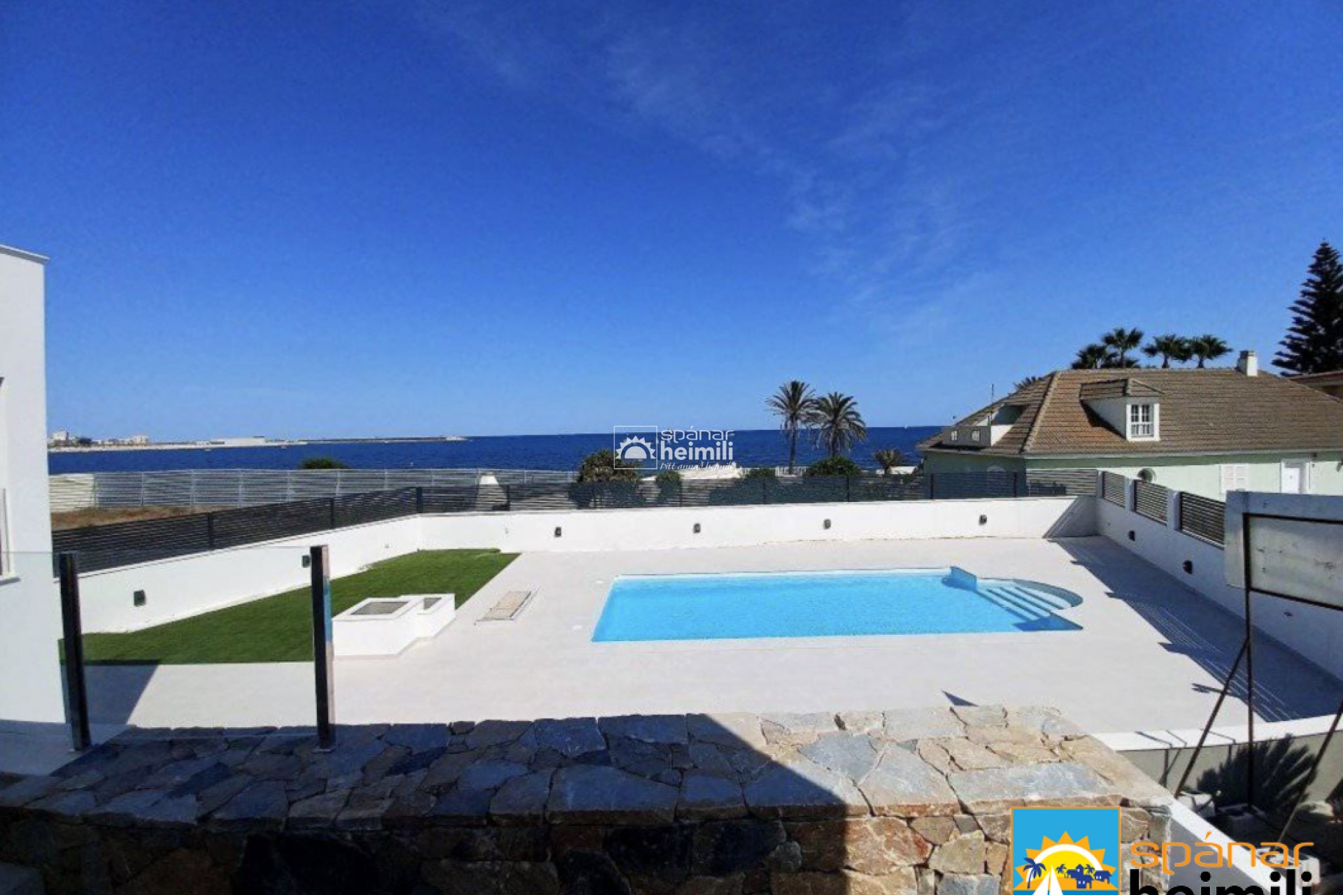 Revente - Villa -
Torrevieja