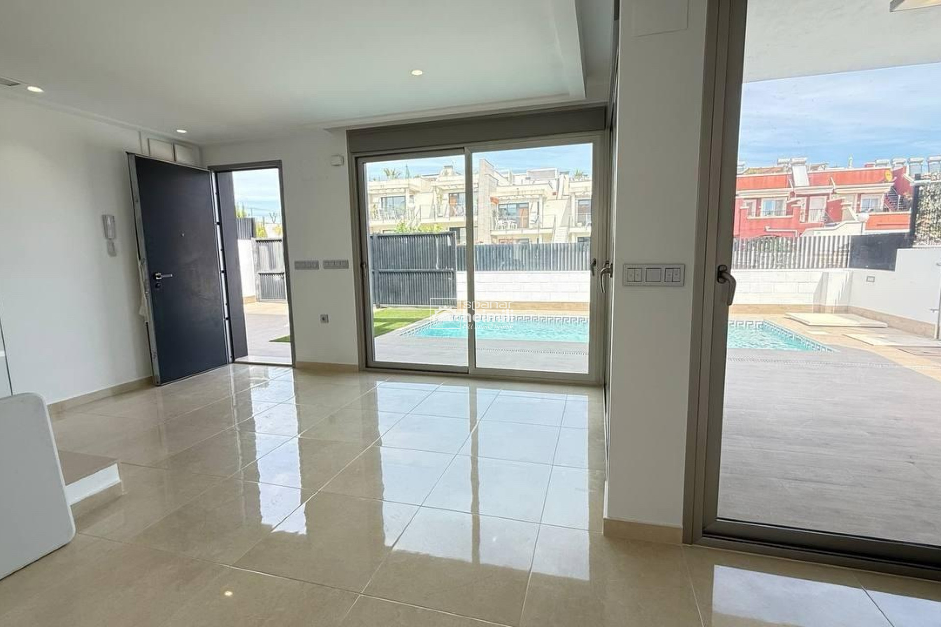 Revente - Villa -
Villamartin