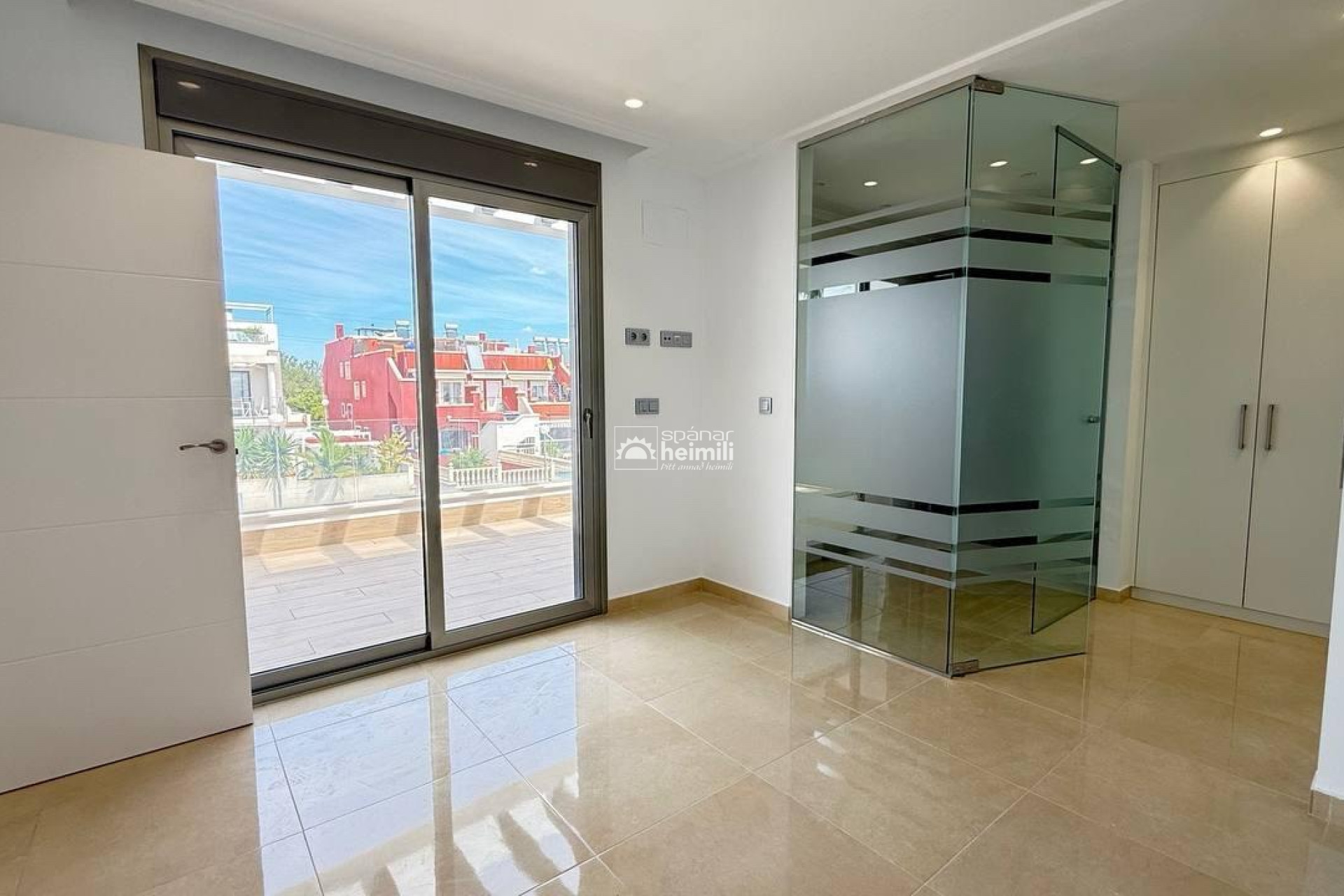 Revente - Villa -
Villamartin