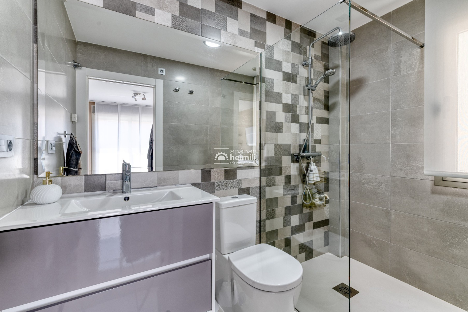 Revente - Villa -
Villamartin