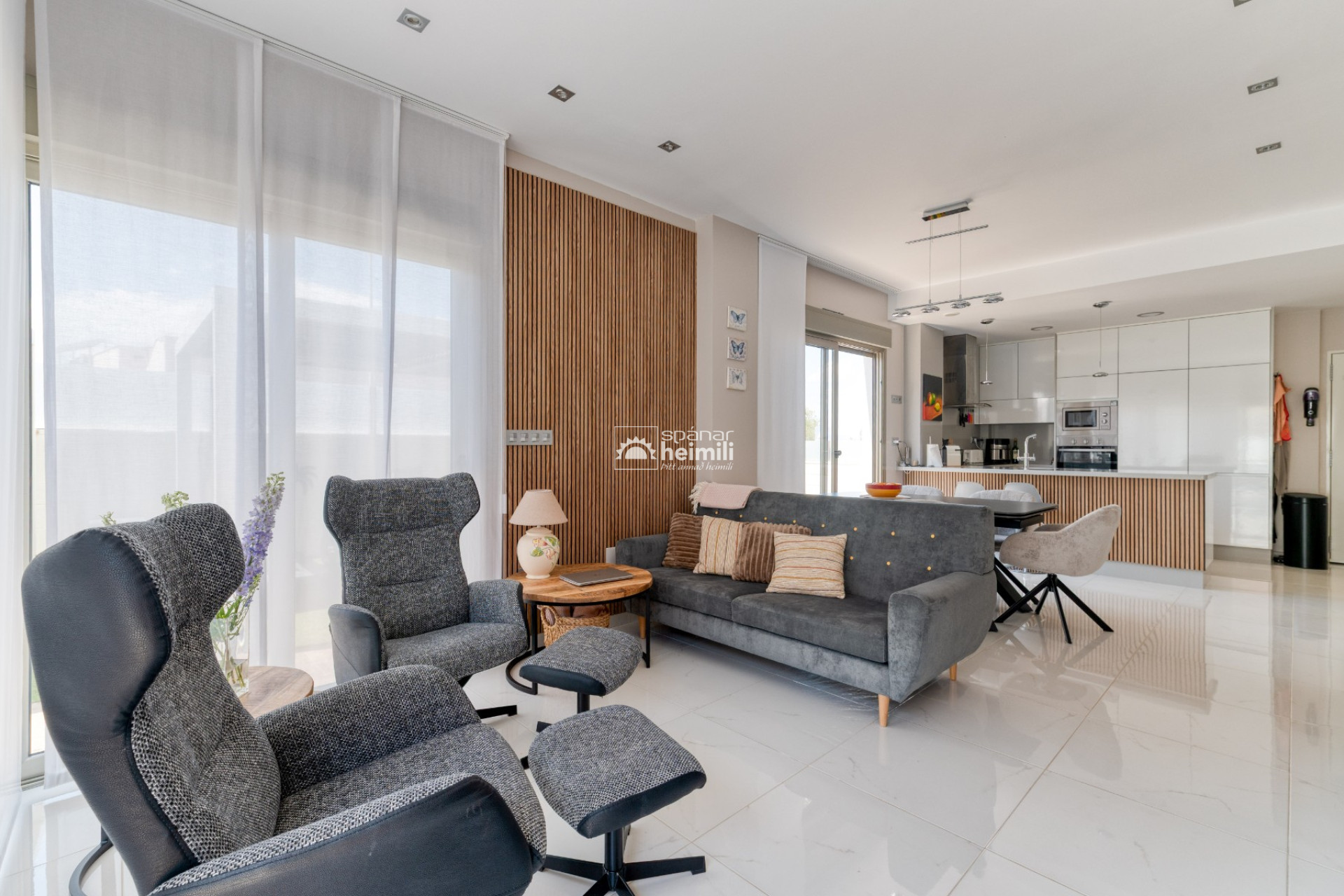 Revente - Villa -
Villamartin