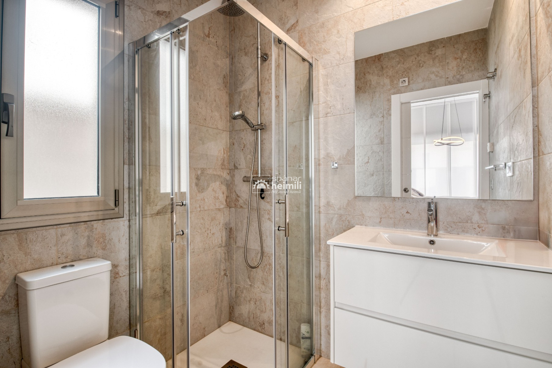 Revente - Villa -
Villamartin