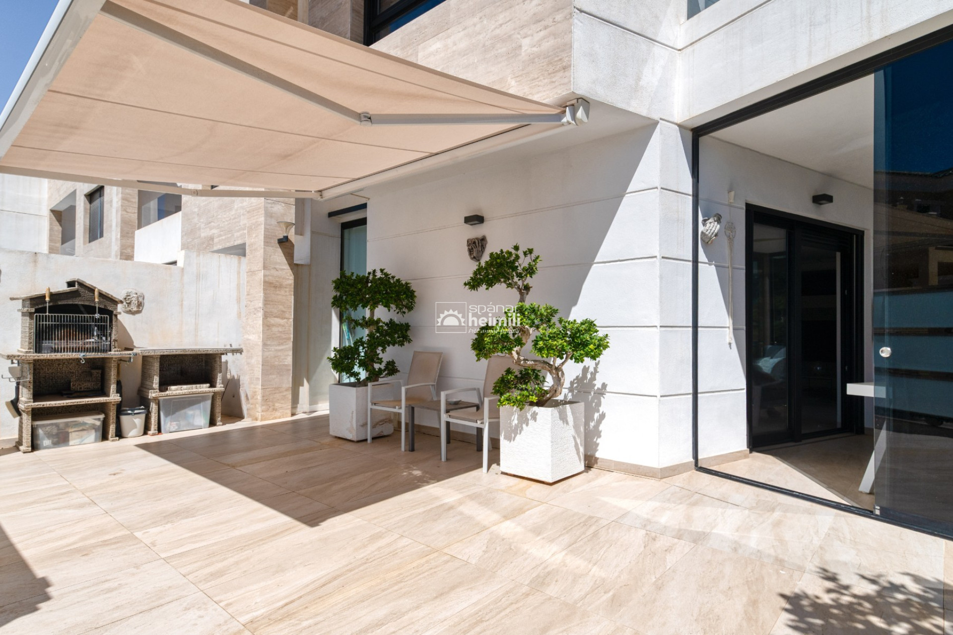 Revente - Villa -
Villamartin