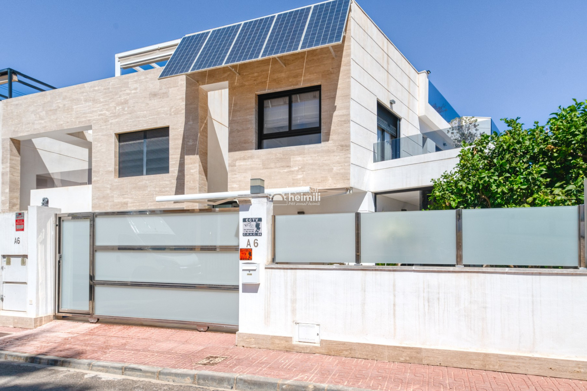 Revente - Villa -
Villamartin