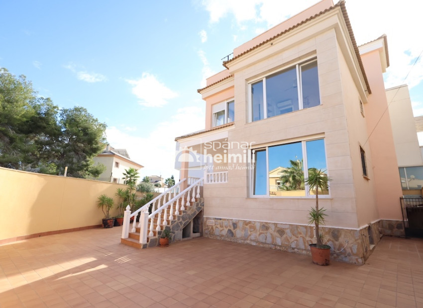 Revente -  -
Villamartin