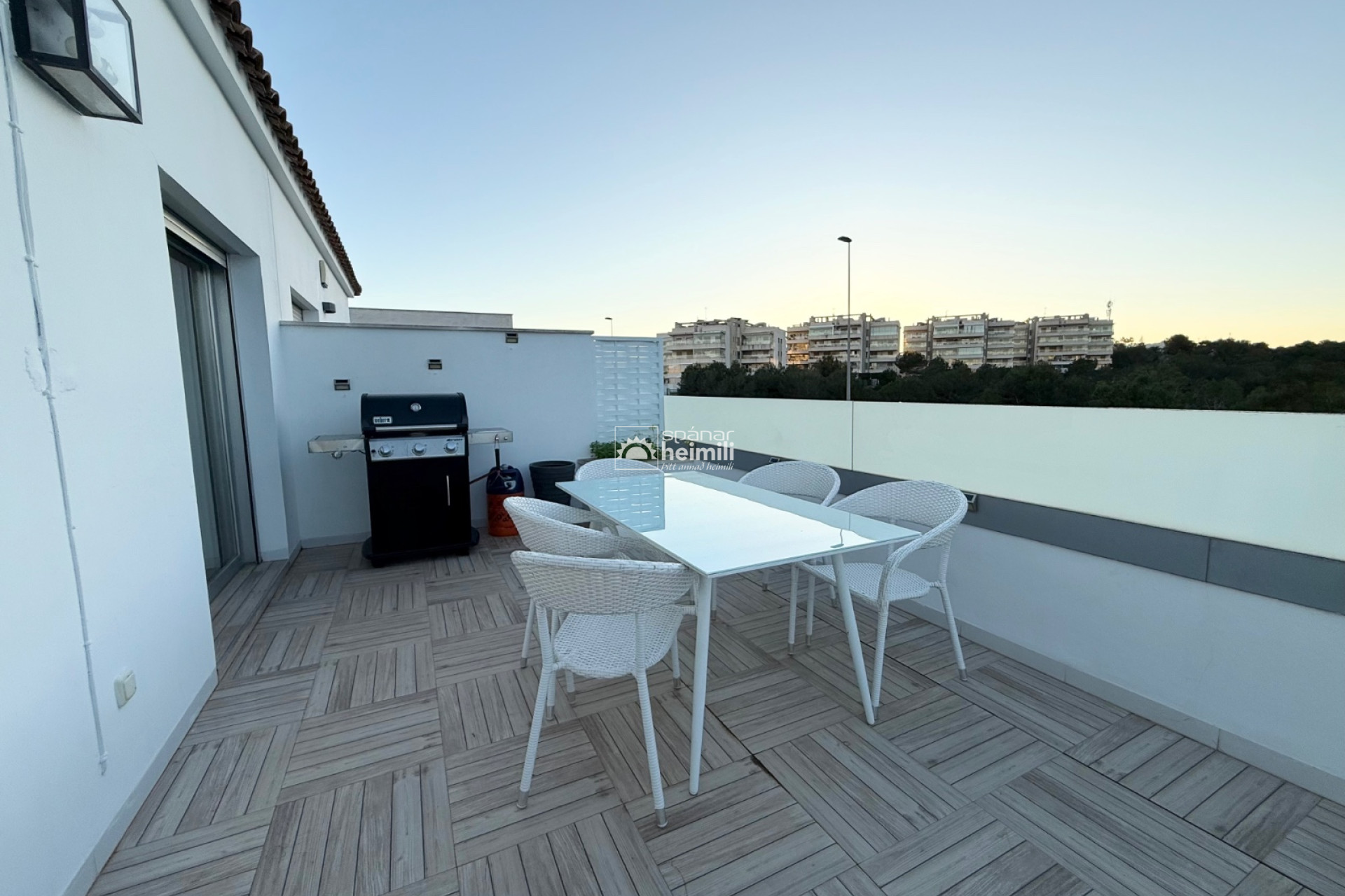 Revente -  -
Villamartin