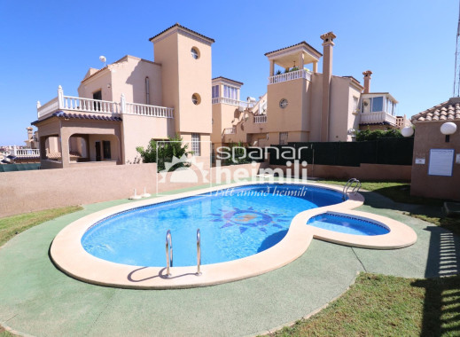 Townhouse - Resale -
            Villamartin - 2122