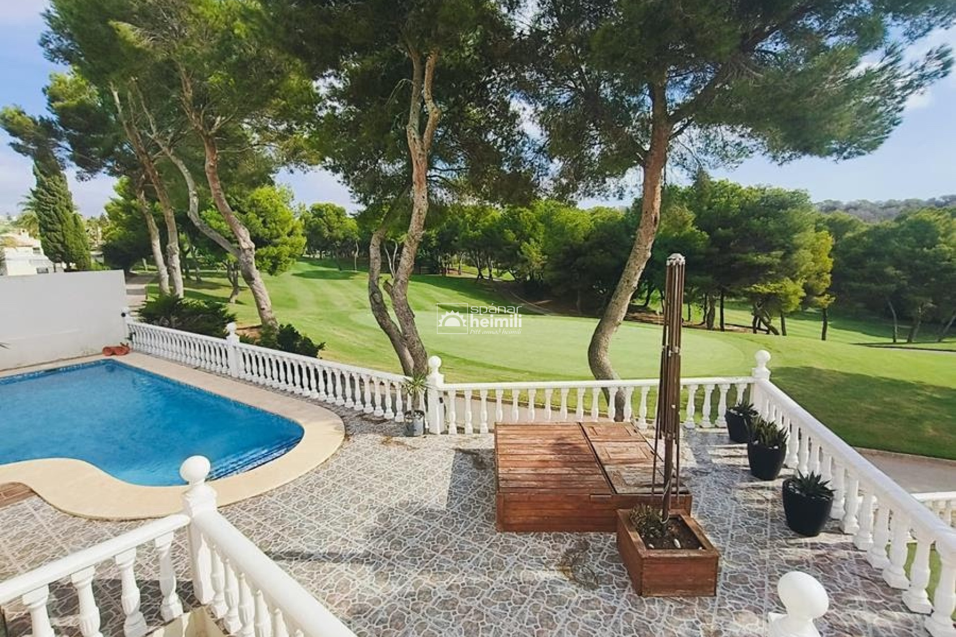 Videresalg -  -
Campoamor/Las Ramblas