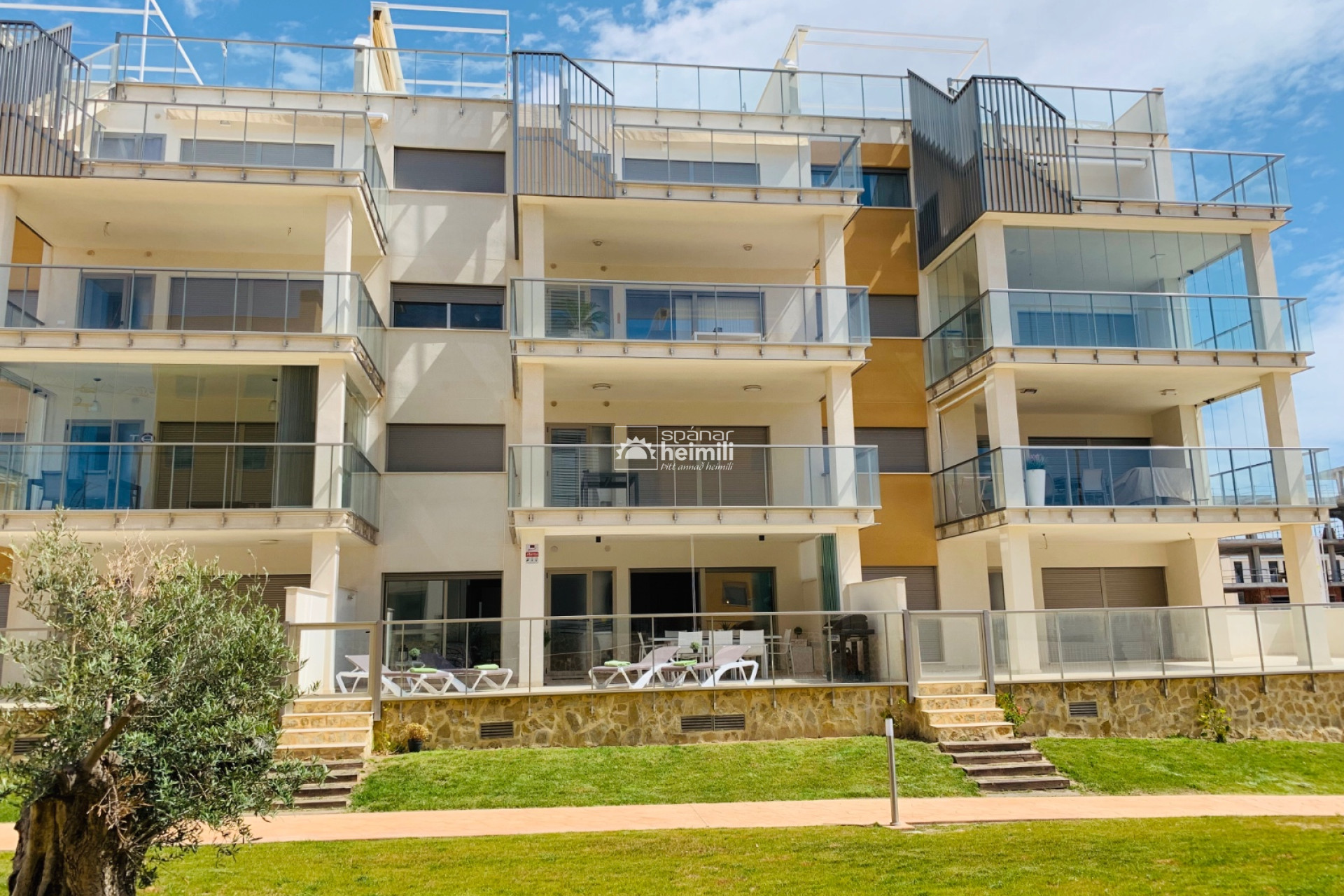 Videresalg - Lejlighed -
Villamartin