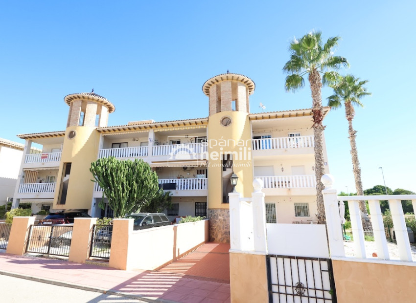 Videresalg - Penthouse -
Cabo Roig