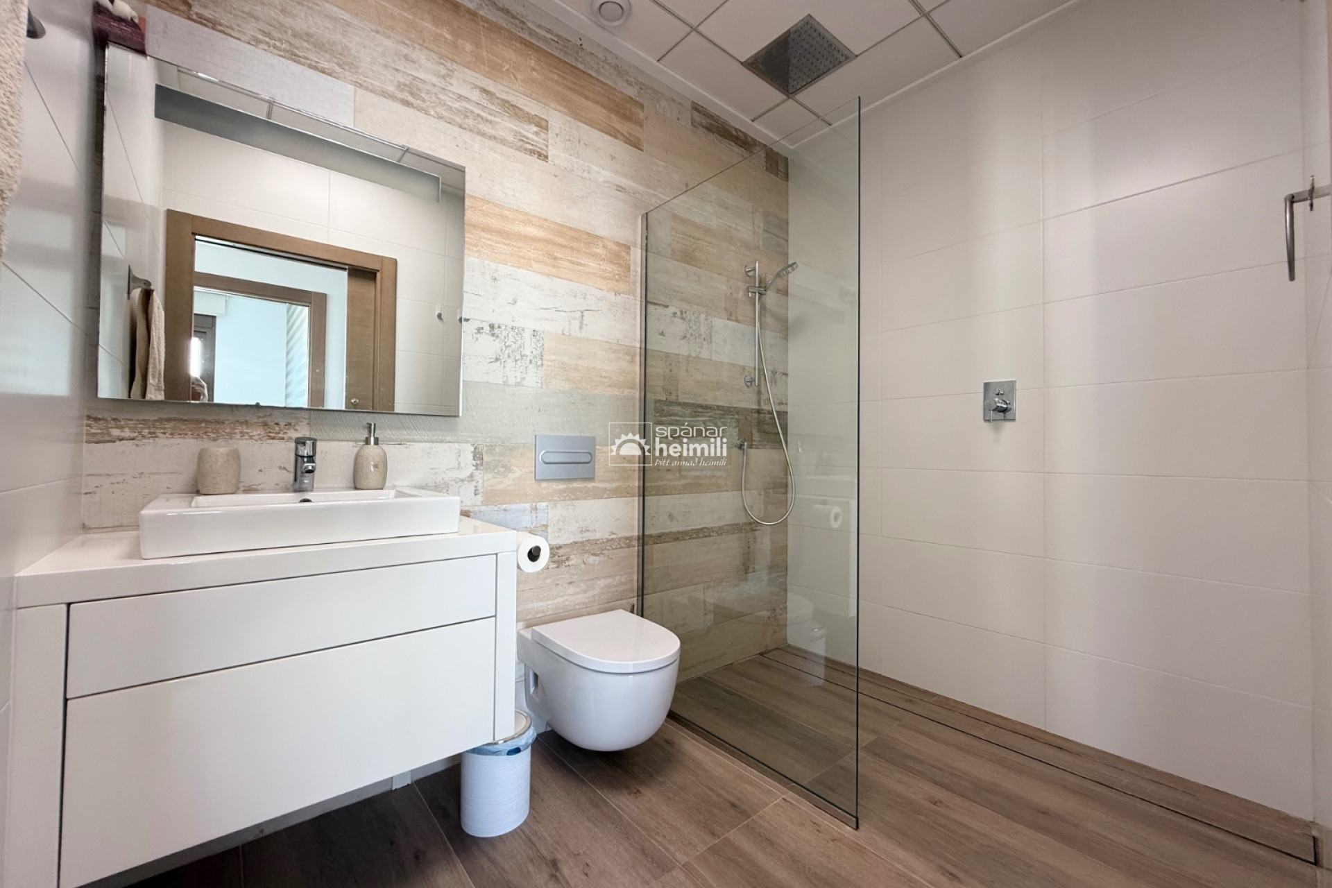 Videresalg - Penthouse -
Las Colinas