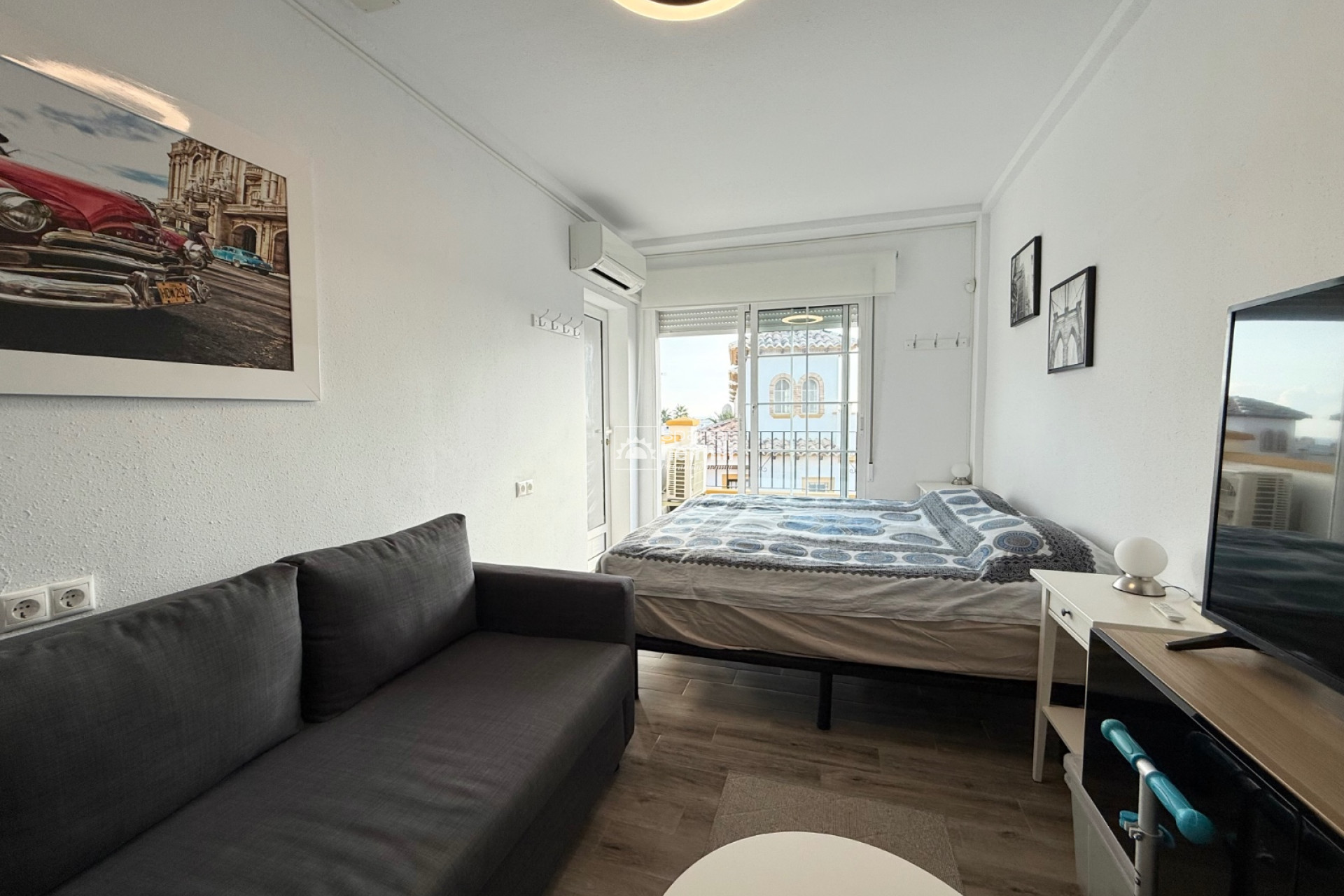 Videresalg - Rækkehus -
Cabo Roig