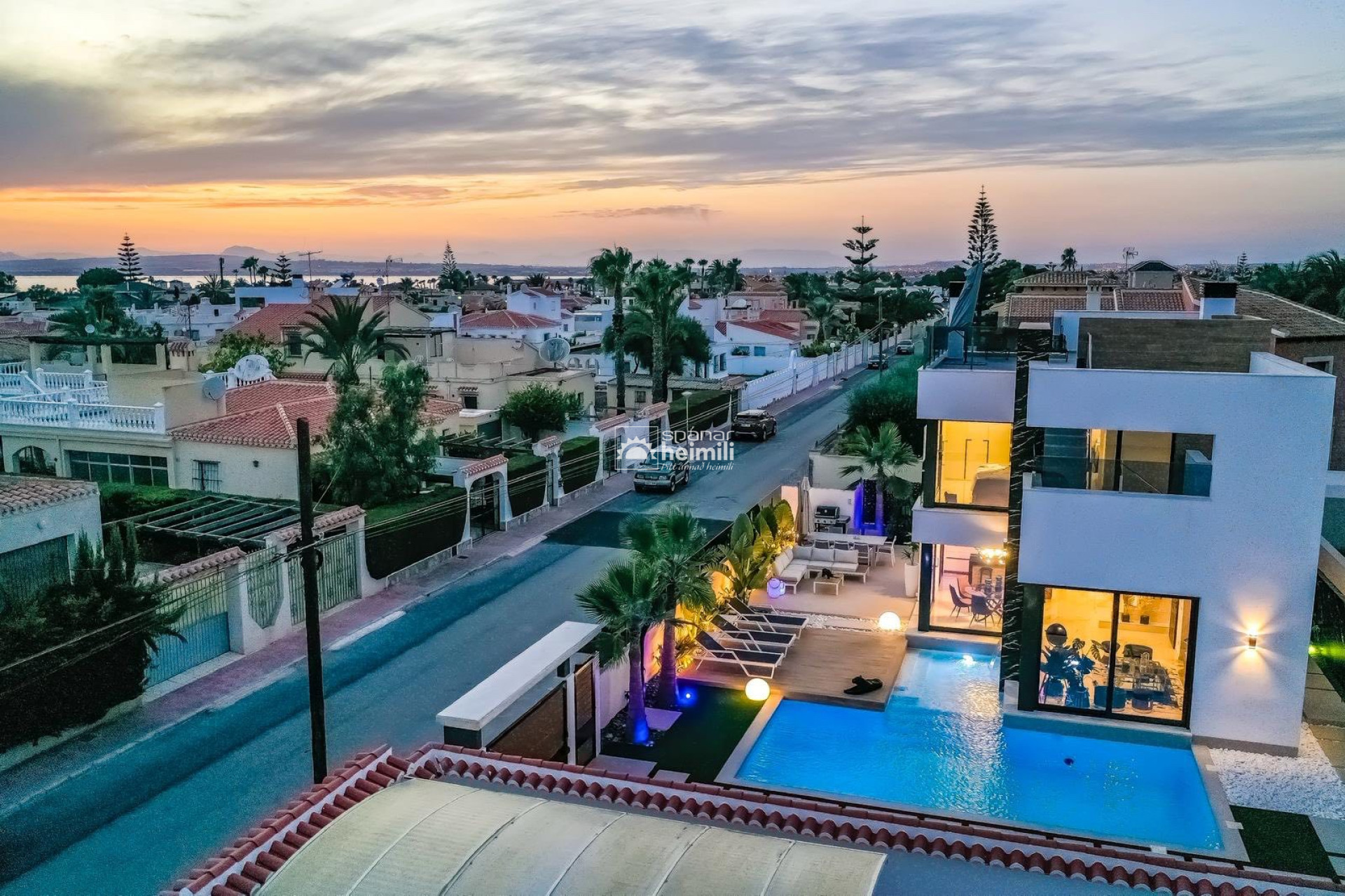 Videresalg -  -
Torrevieja