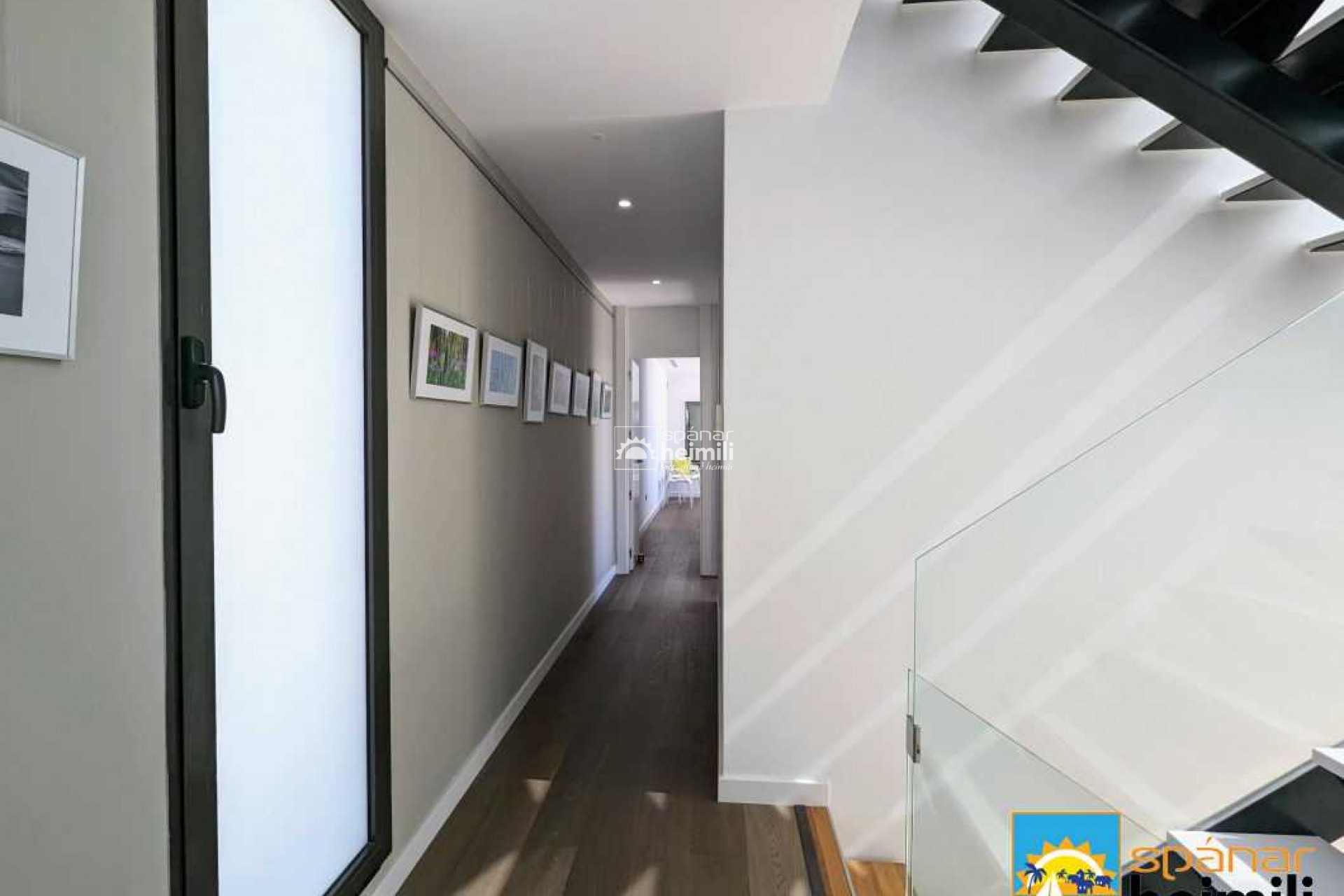 Videresalg - Villa -
Benidorm