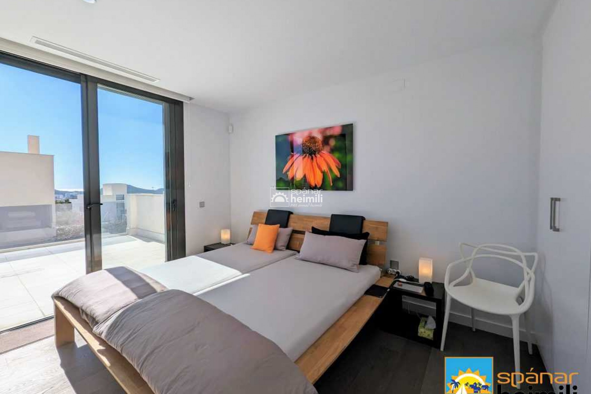 Videresalg - Villa -
Benidorm