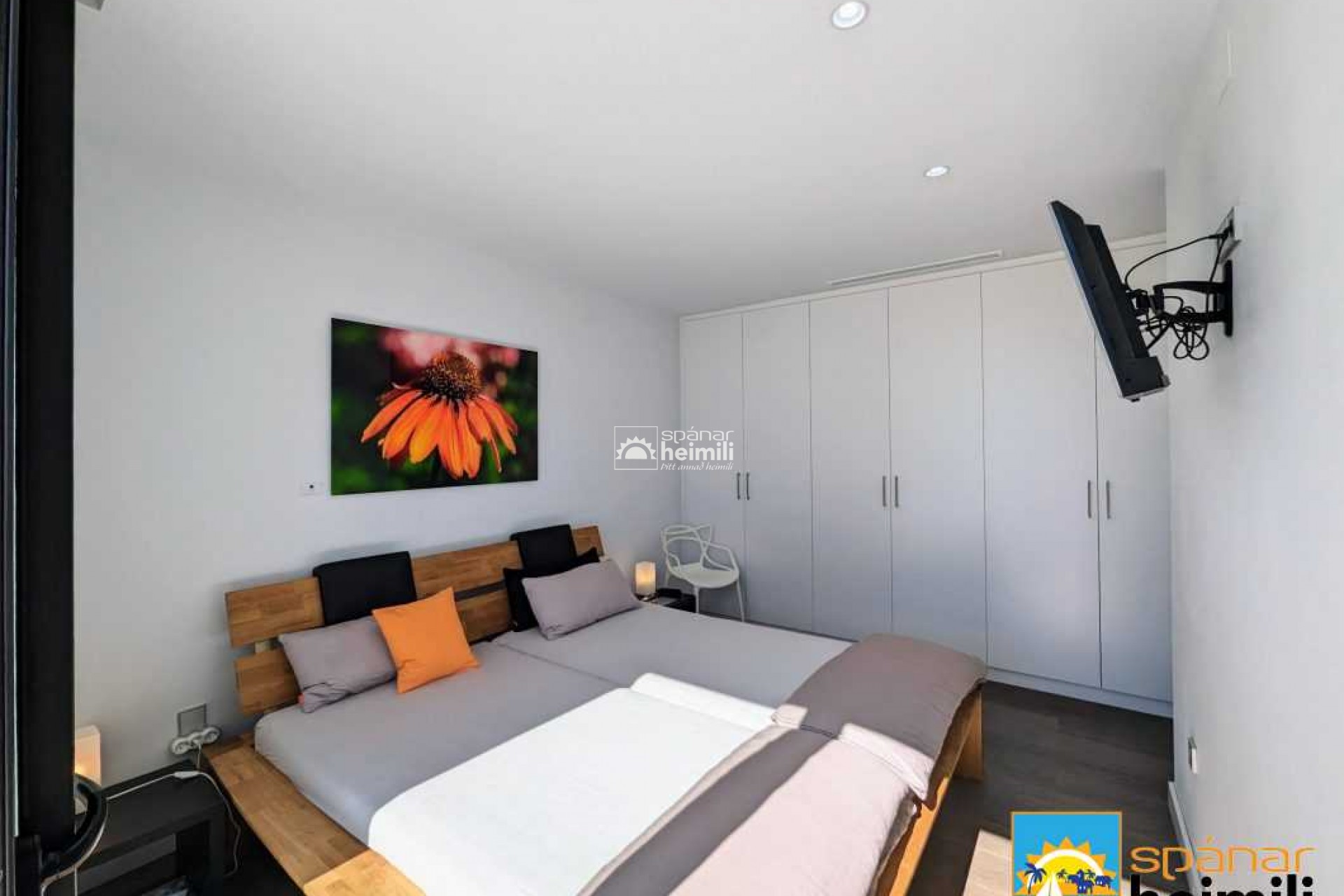 Videresalg - Villa -
Benidorm