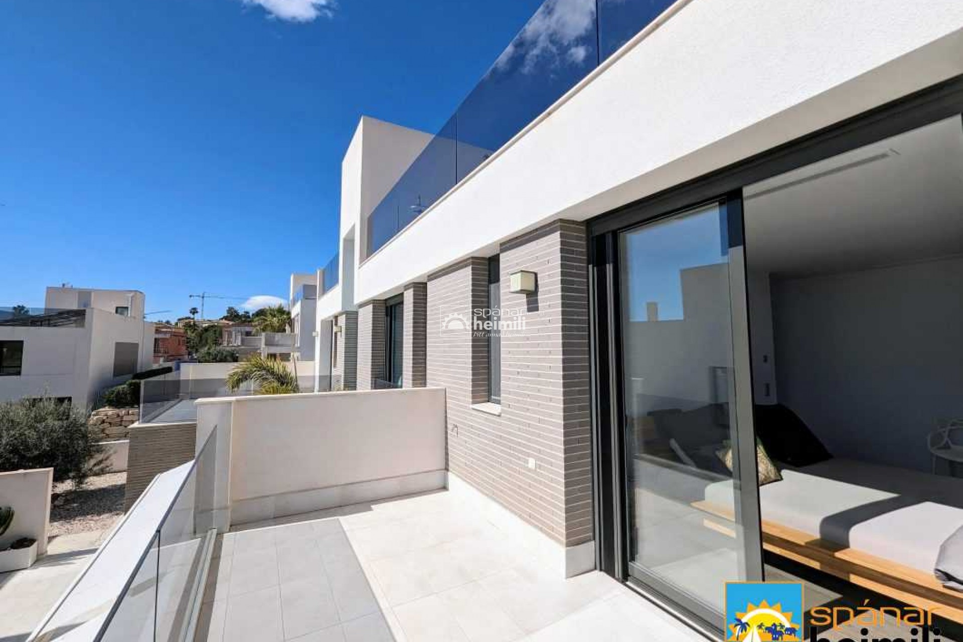 Videresalg - Villa -
Benidorm