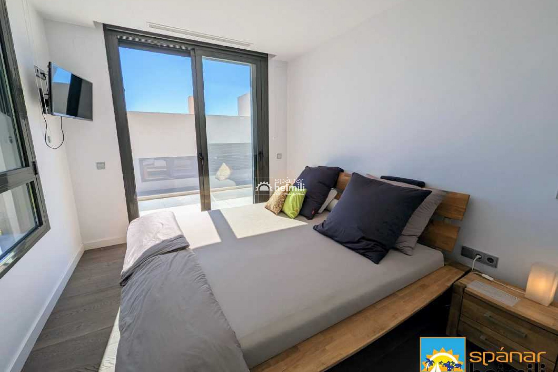 Videresalg - Villa -
Benidorm