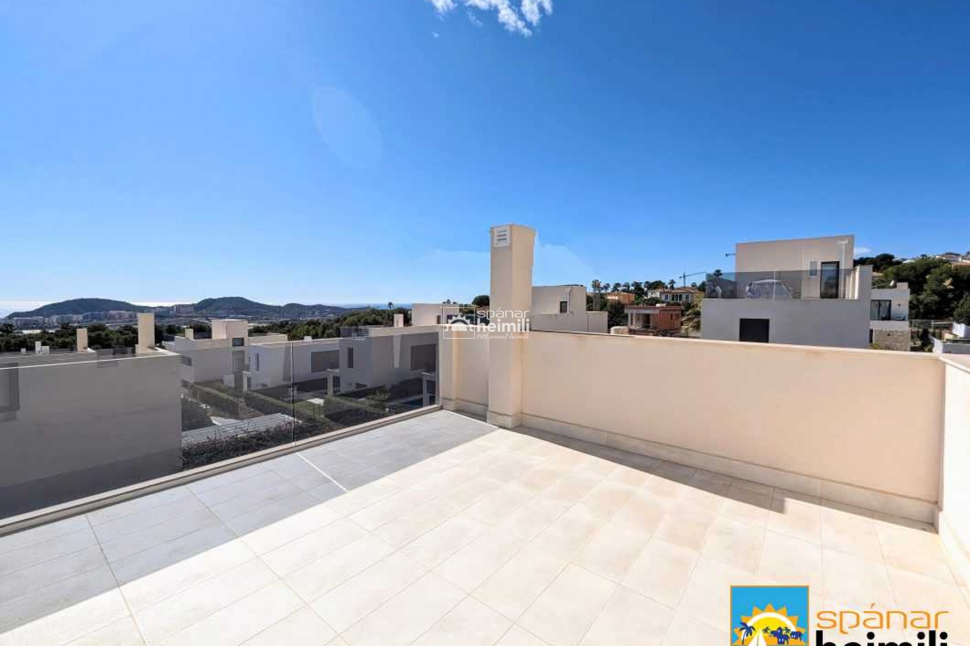 Videresalg - Villa -
Benidorm