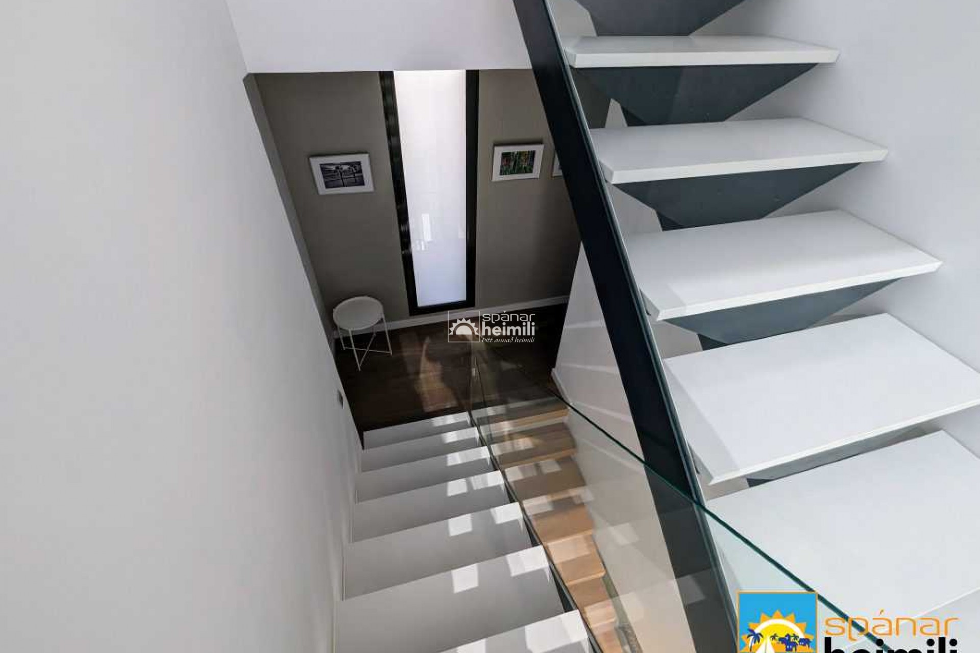 Videresalg - Villa -
Benidorm