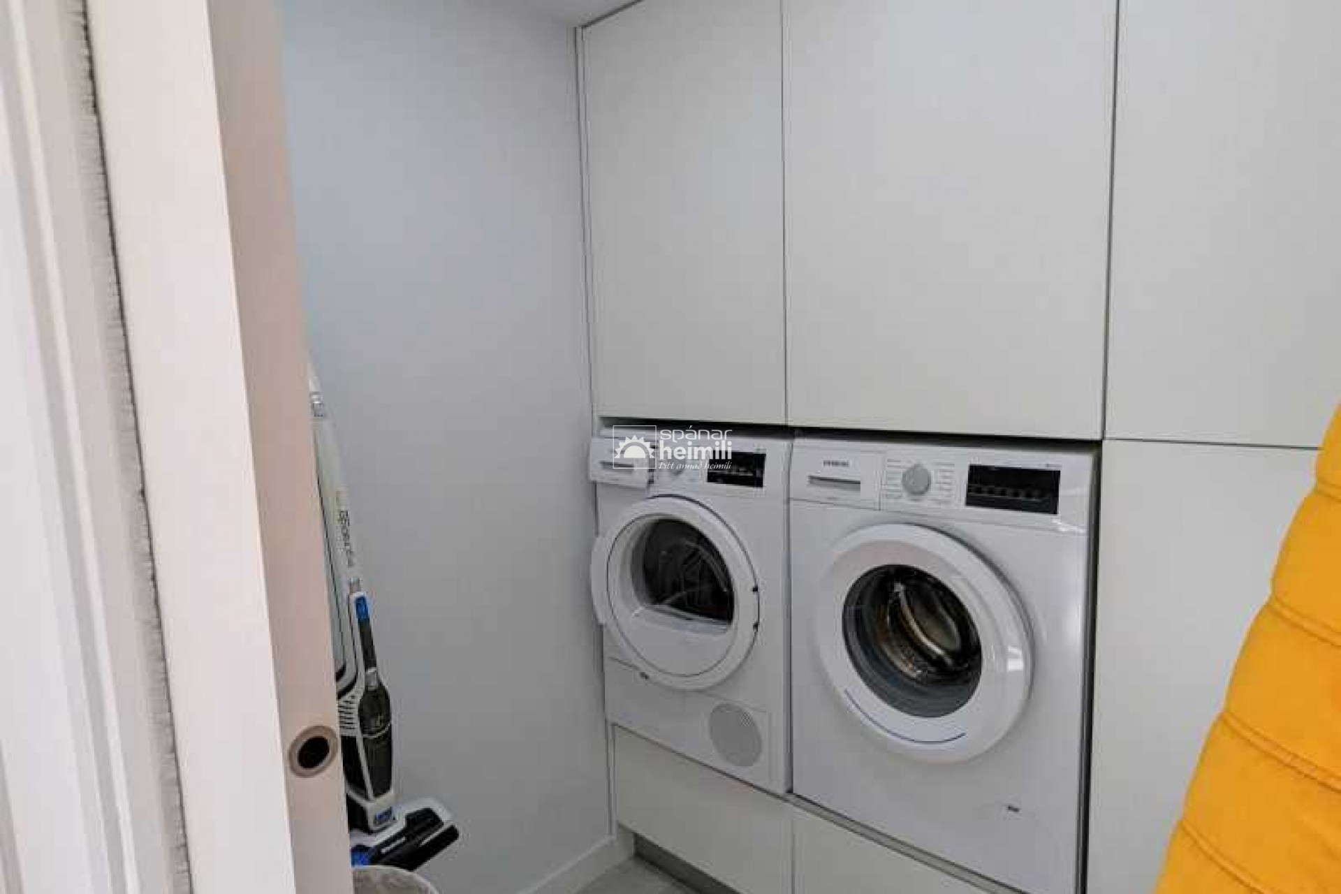 Videresalg - Villa -
Benidorm