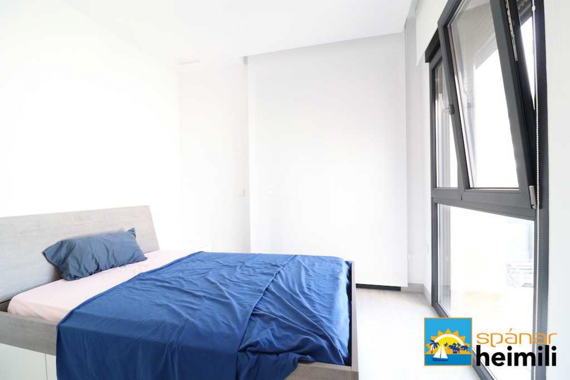 Videresalg - Villa -
Cabo Roig