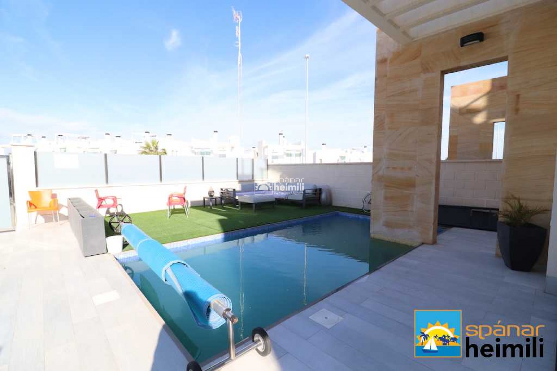 Videresalg - Villa -
Cabo Roig