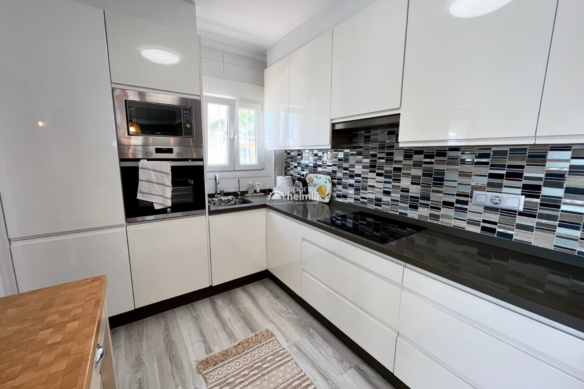 Videresalg - Villa -
Cabo Roig