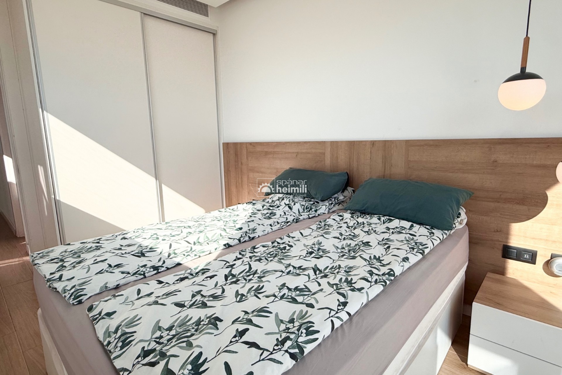 Videresalg - Villa -
Cabo Roig