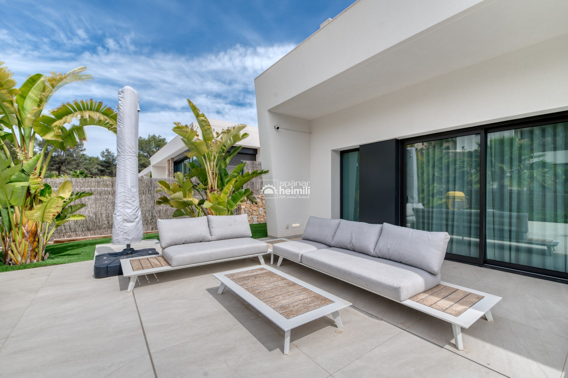 Videresalg - Villa -
Las Colinas