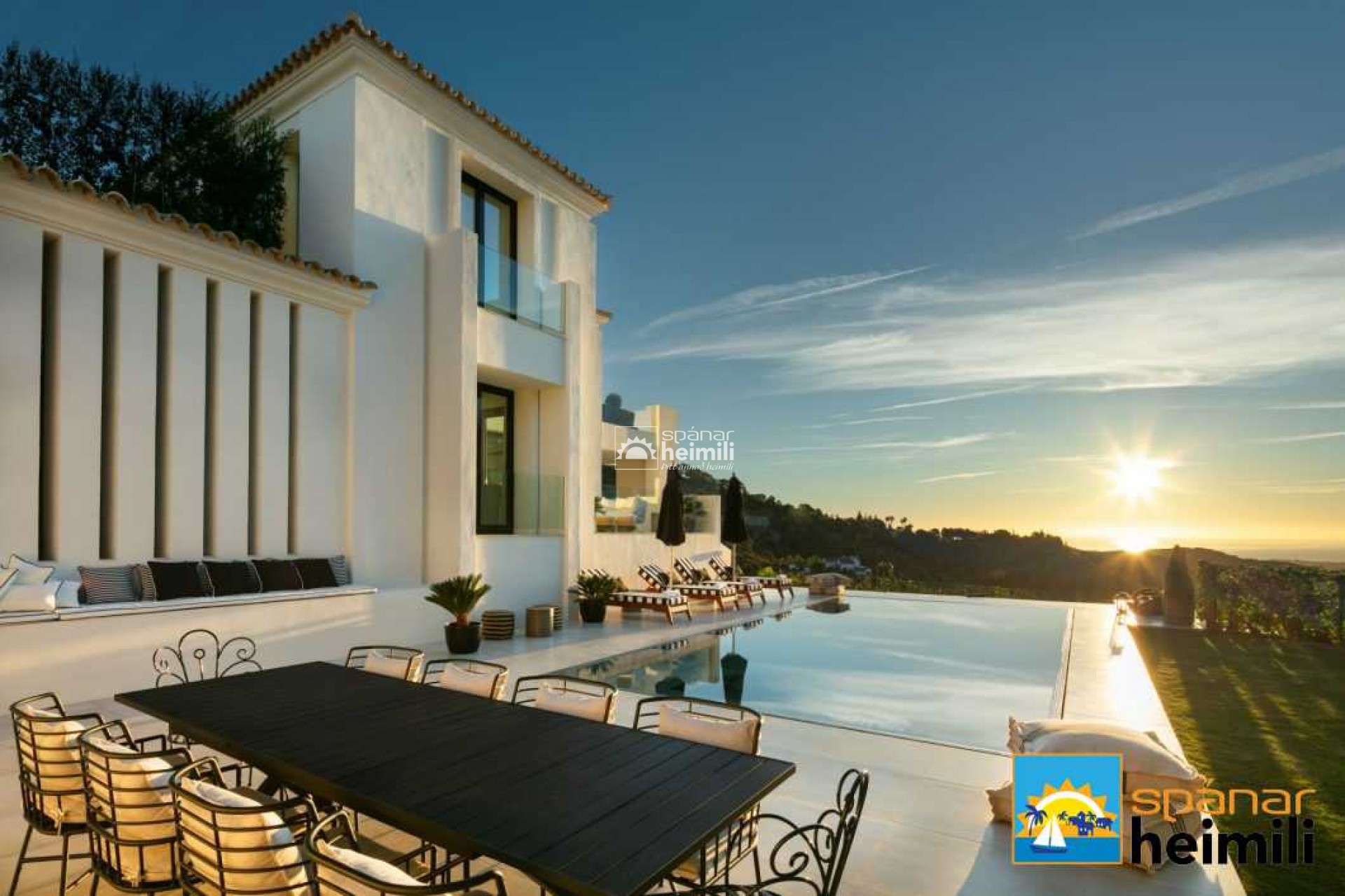 Videresalg - Villa -
Málaga/Marbella - Marbella