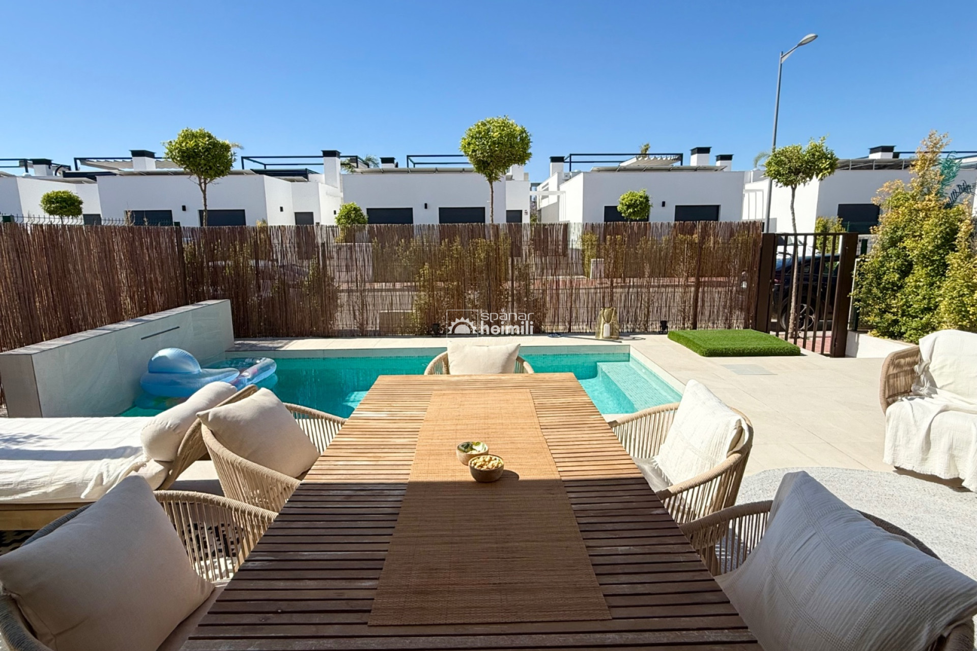 Videresalg - Villa -
Santa Rosalia