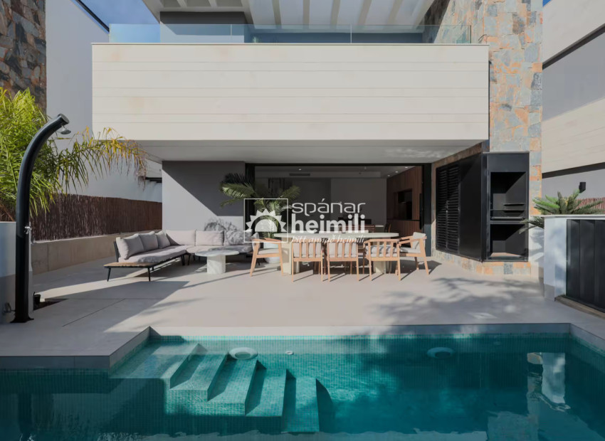 Videresalg - Villa -
Santa Rosalia